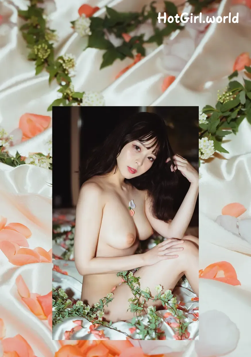 071_hotgirl.world.webp