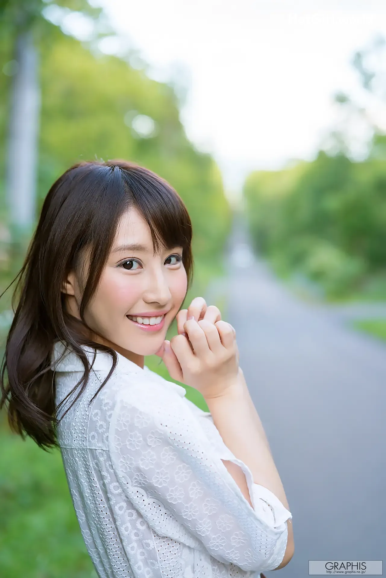 003_hotgirl.world.webp