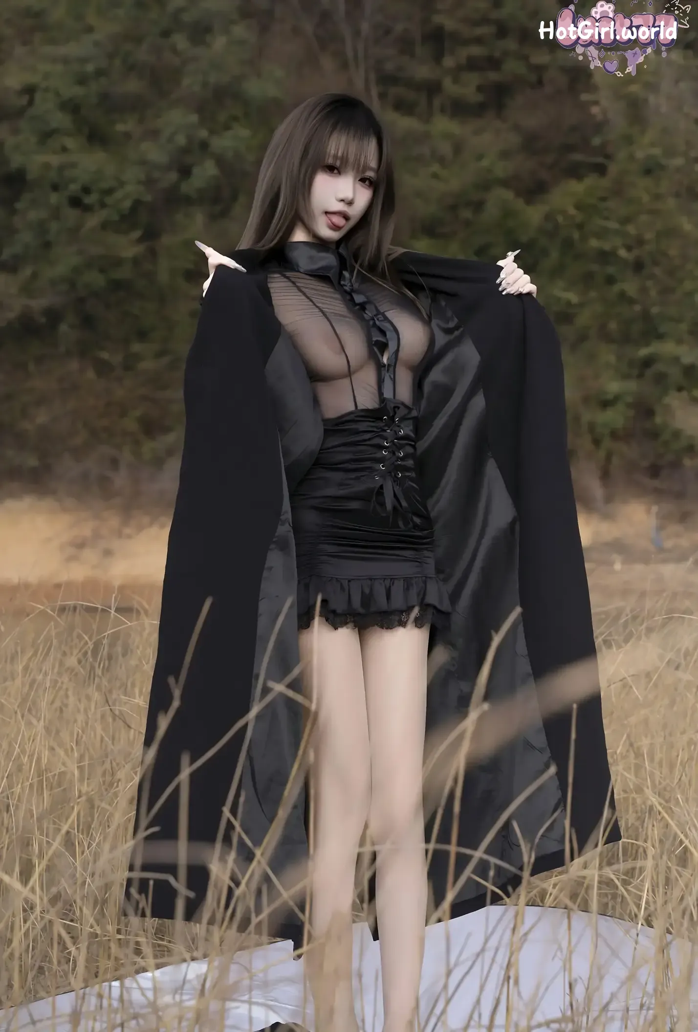 089_hotgirl.world.webp