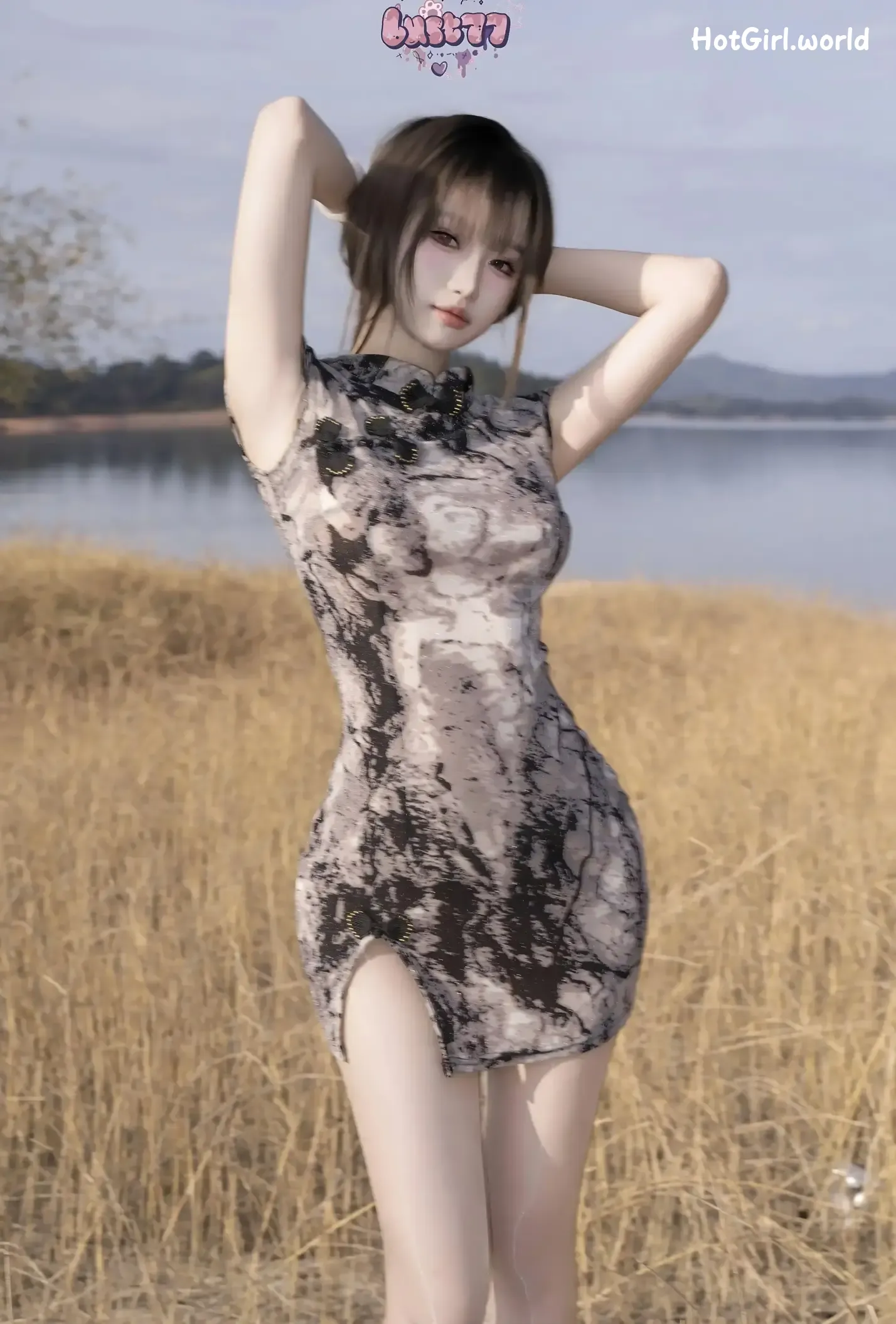 102_hotgirl.world.webp
