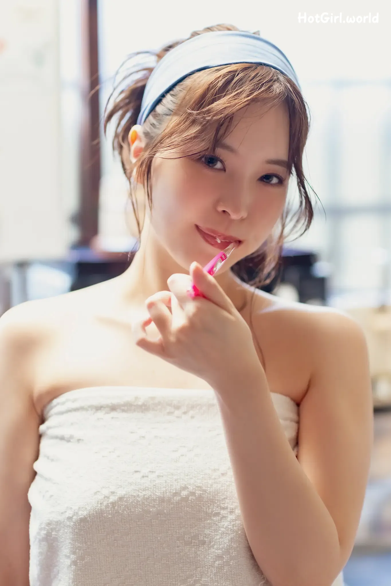 059_hotgirl.world.webp