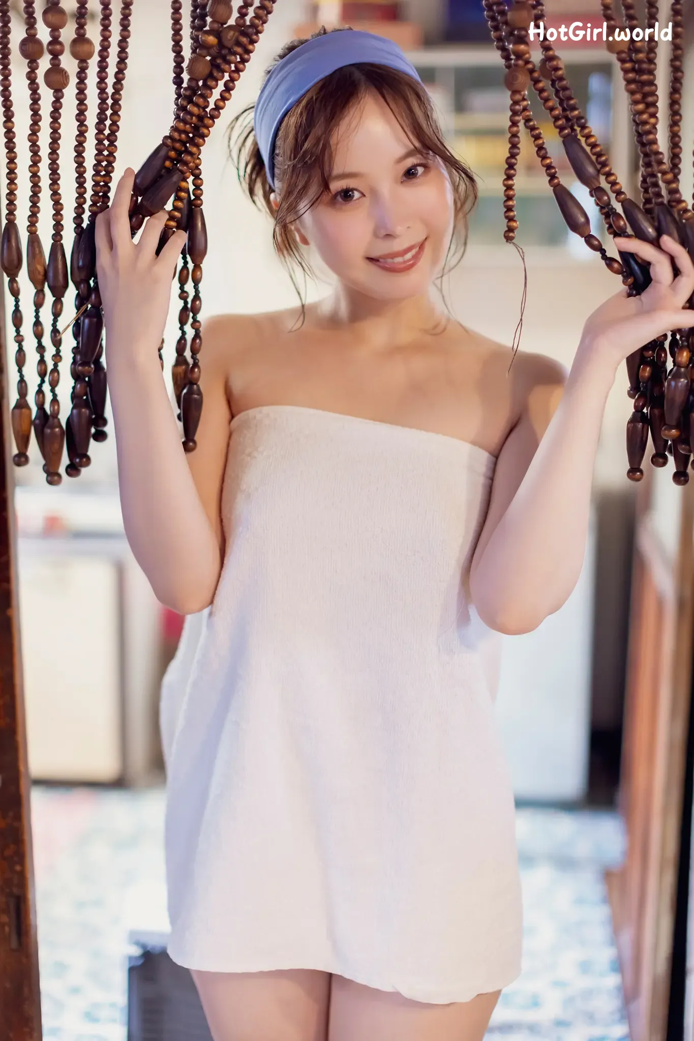 060_hotgirl.world.webp