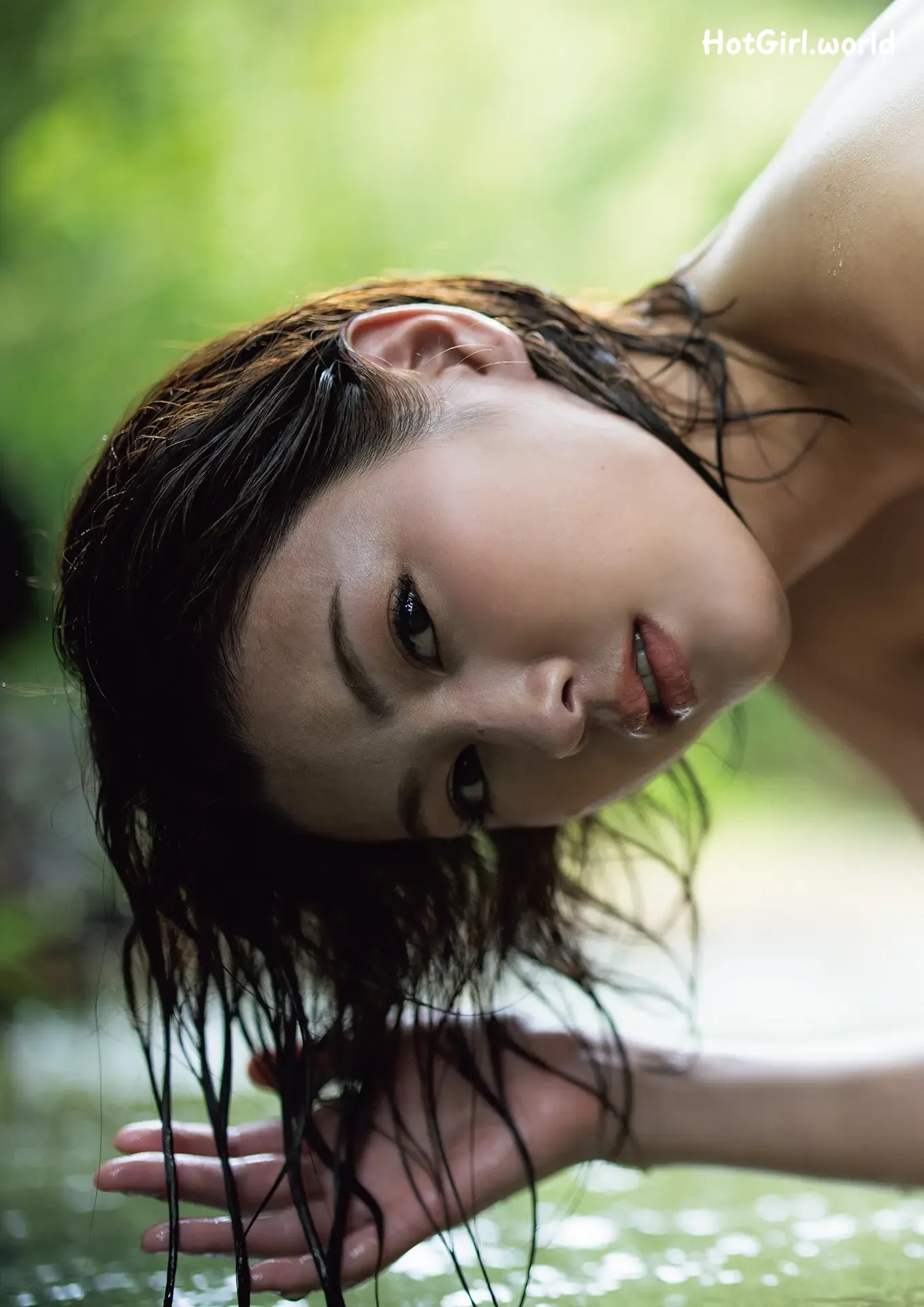 097_hotgirl.world.webp