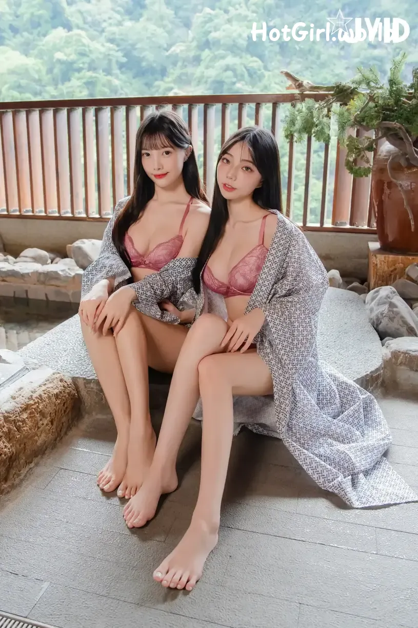 156_hotgirl.world.webp