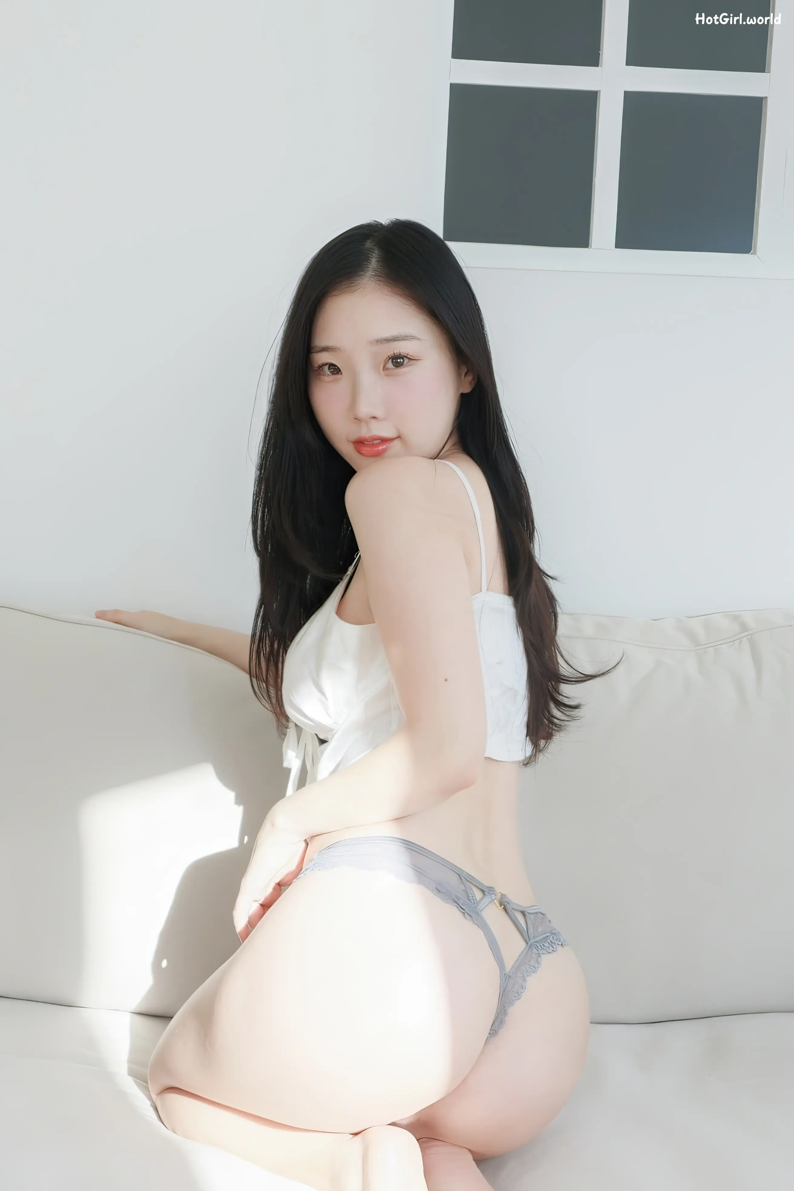 004_hotgirl.world.webp