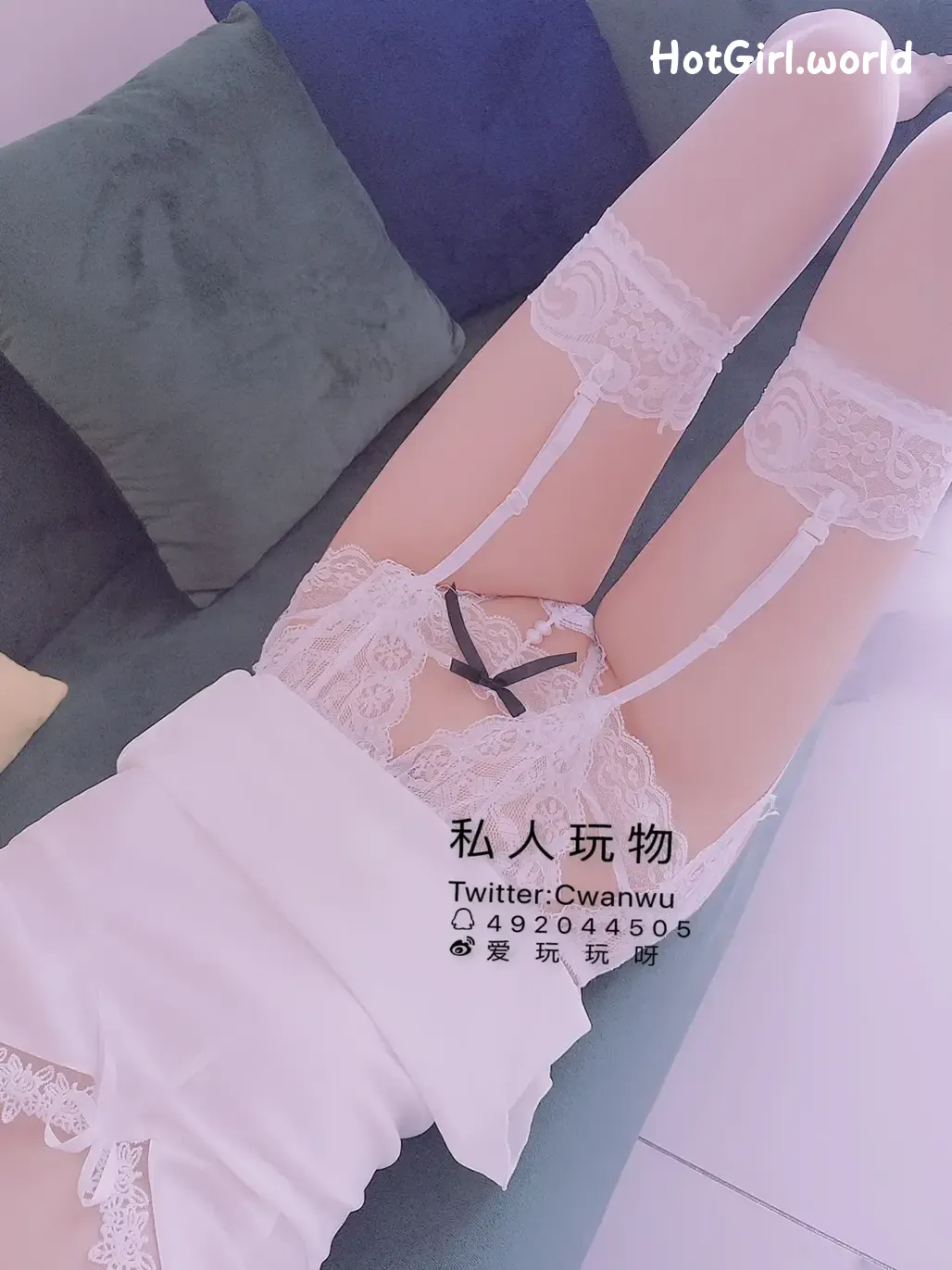 010_hotgirl.world.webp