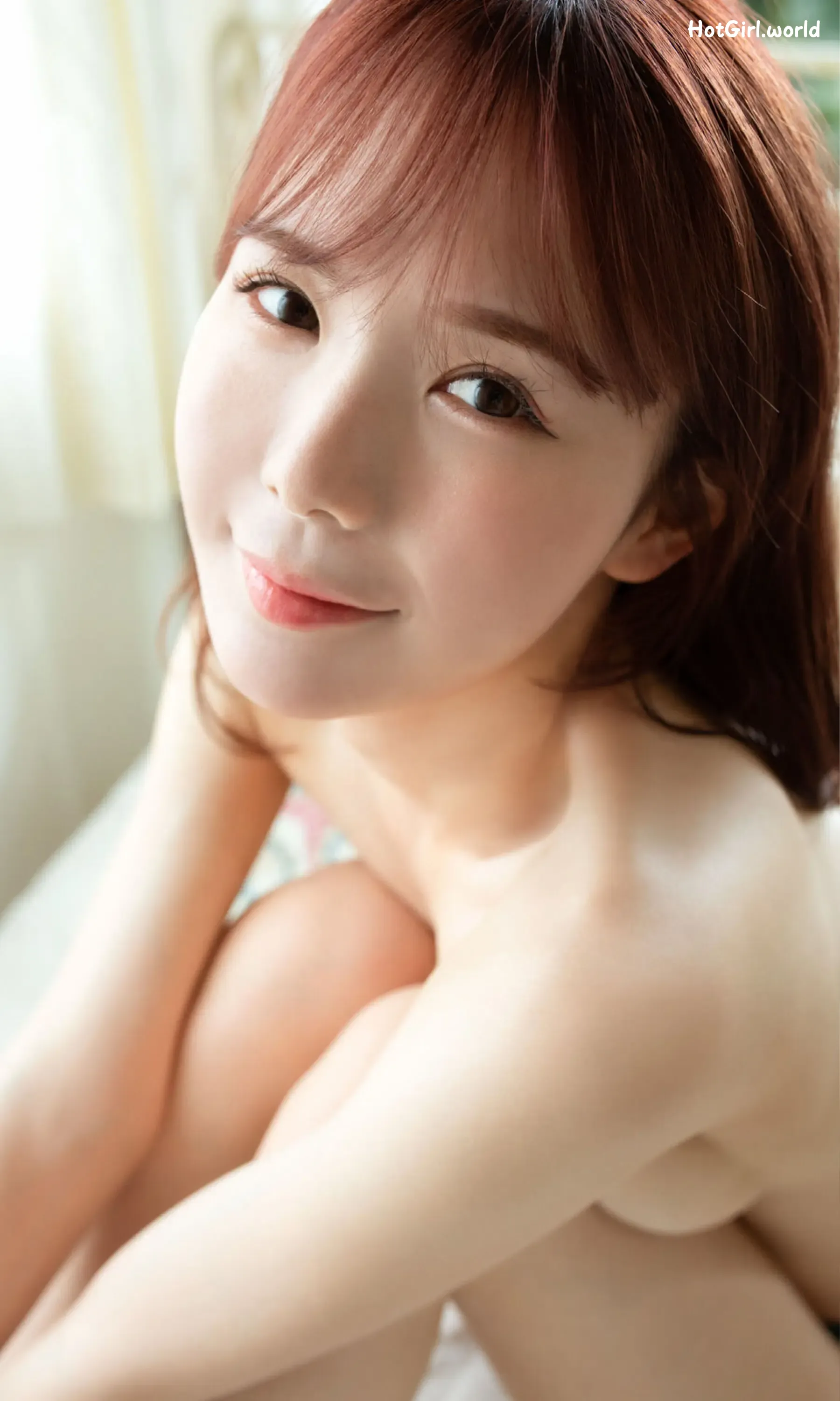 041_hotgirl.world.webp