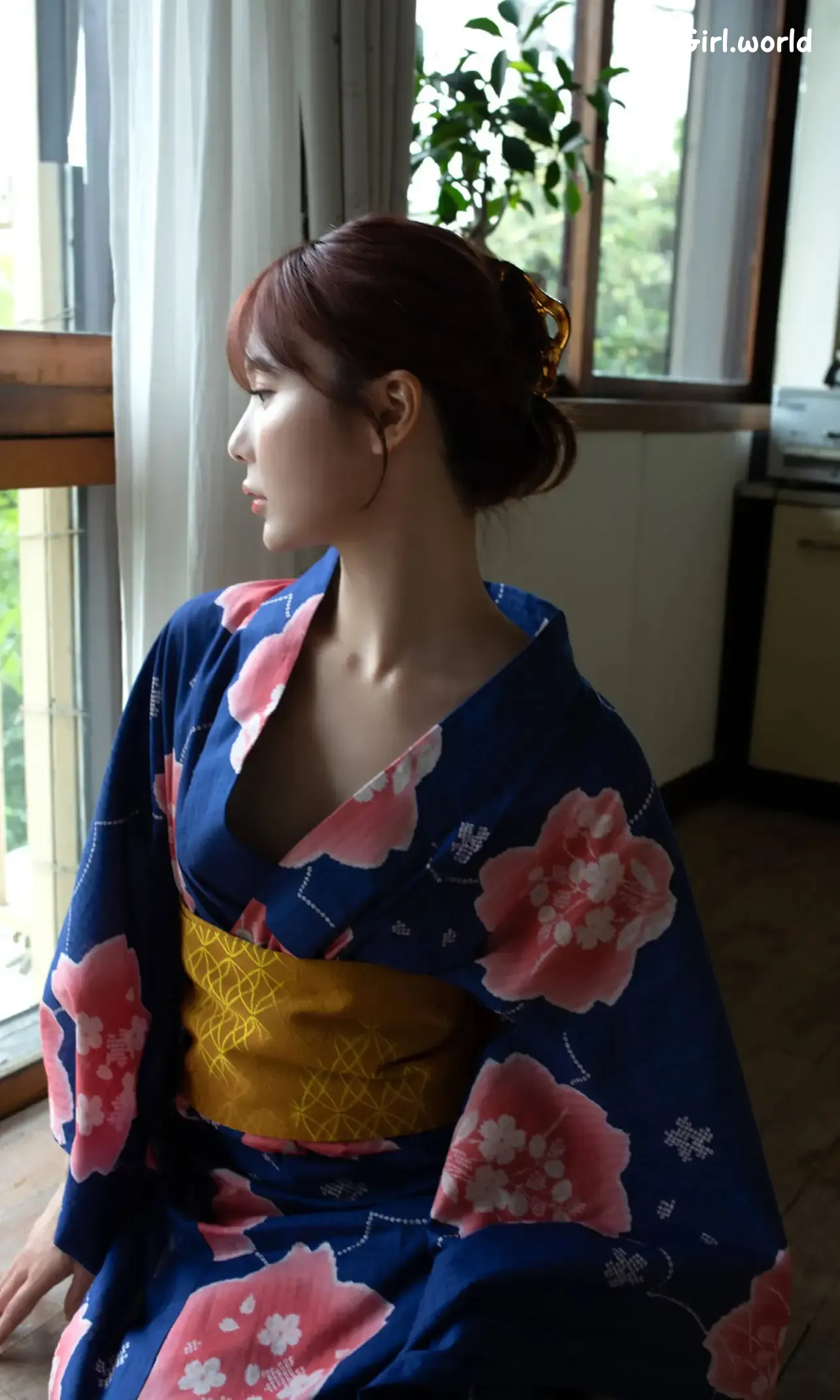 058_hotgirl.world.webp