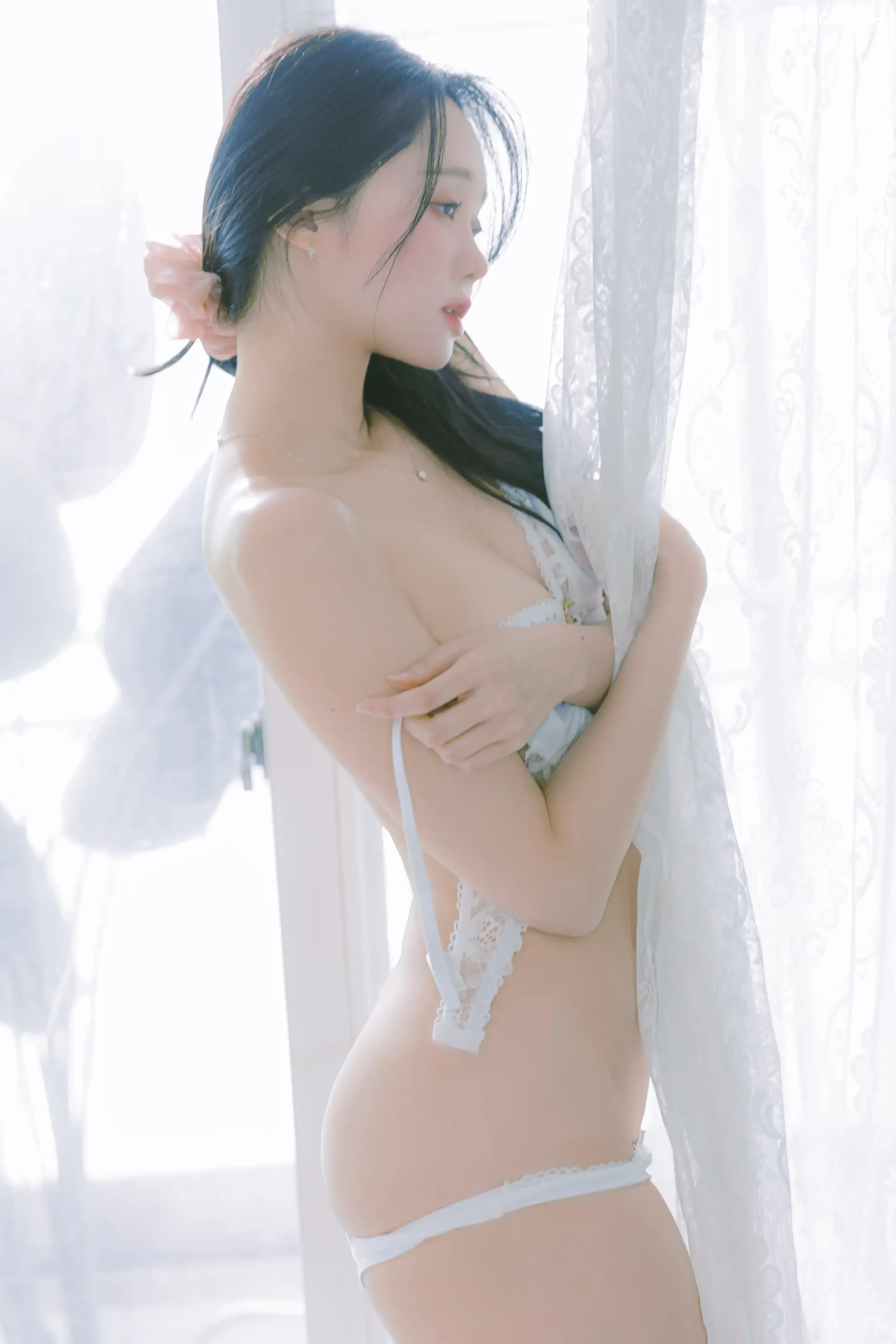 070_hotgirl.world.webp