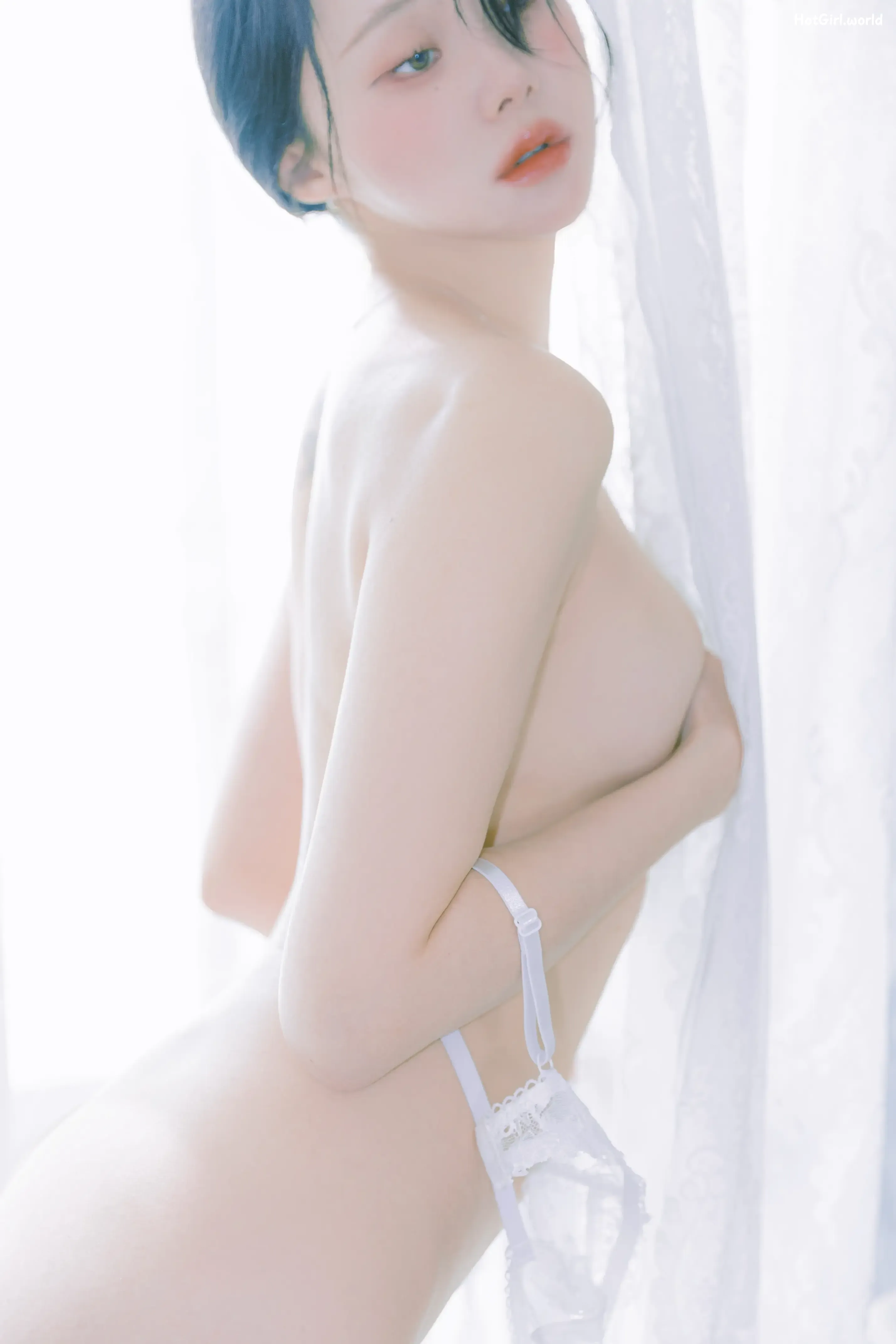 071_hotgirl.world.webp