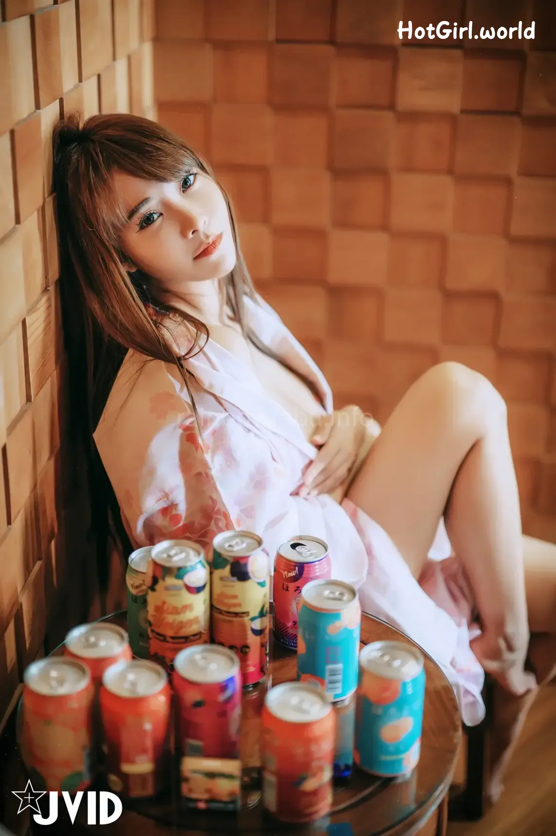 070_hotgirl.world.webp