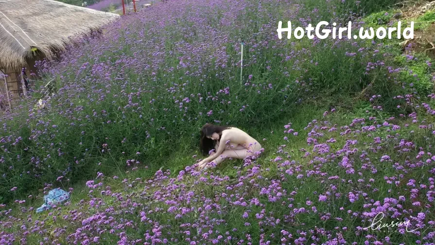 245_hotgirl.world.webp