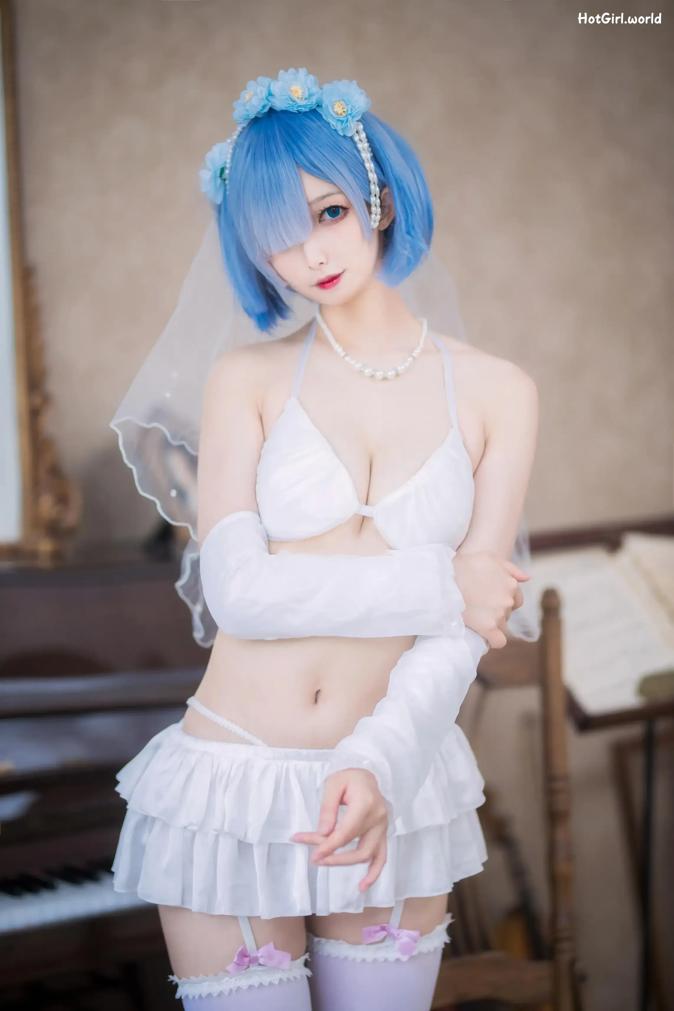 006_hotgirl.world.webp