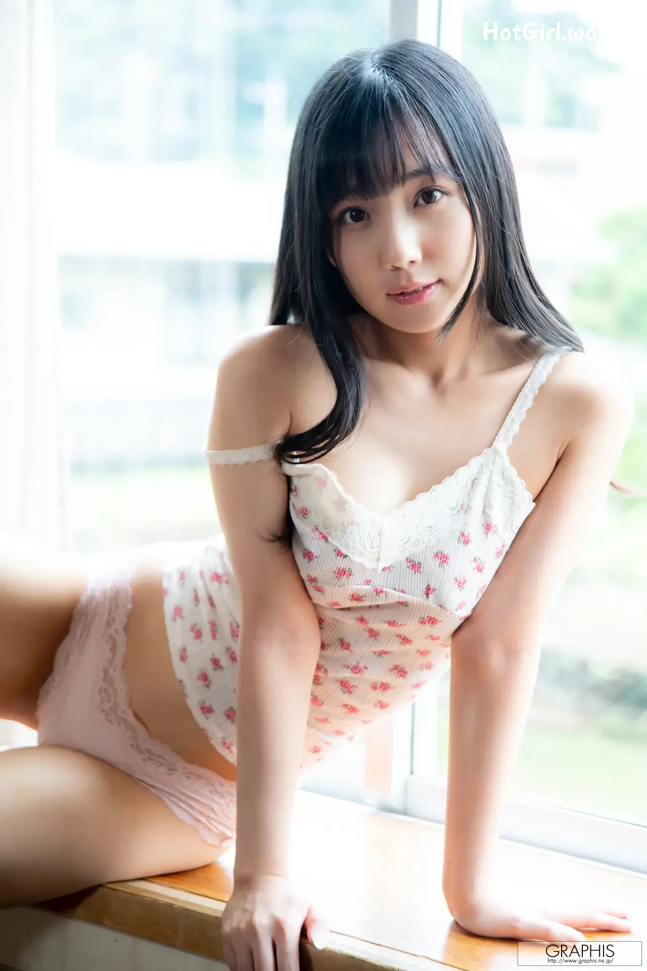 100_hotgirl.world.webp