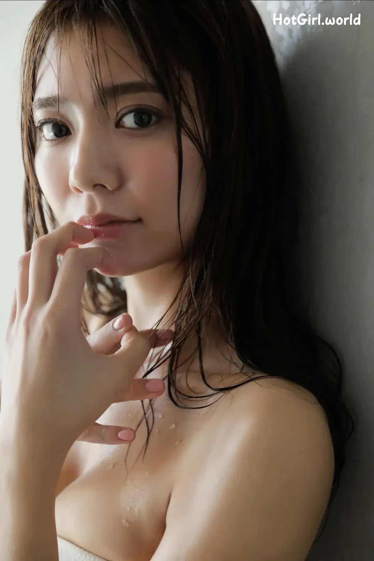 086_hotgirl.world.webp