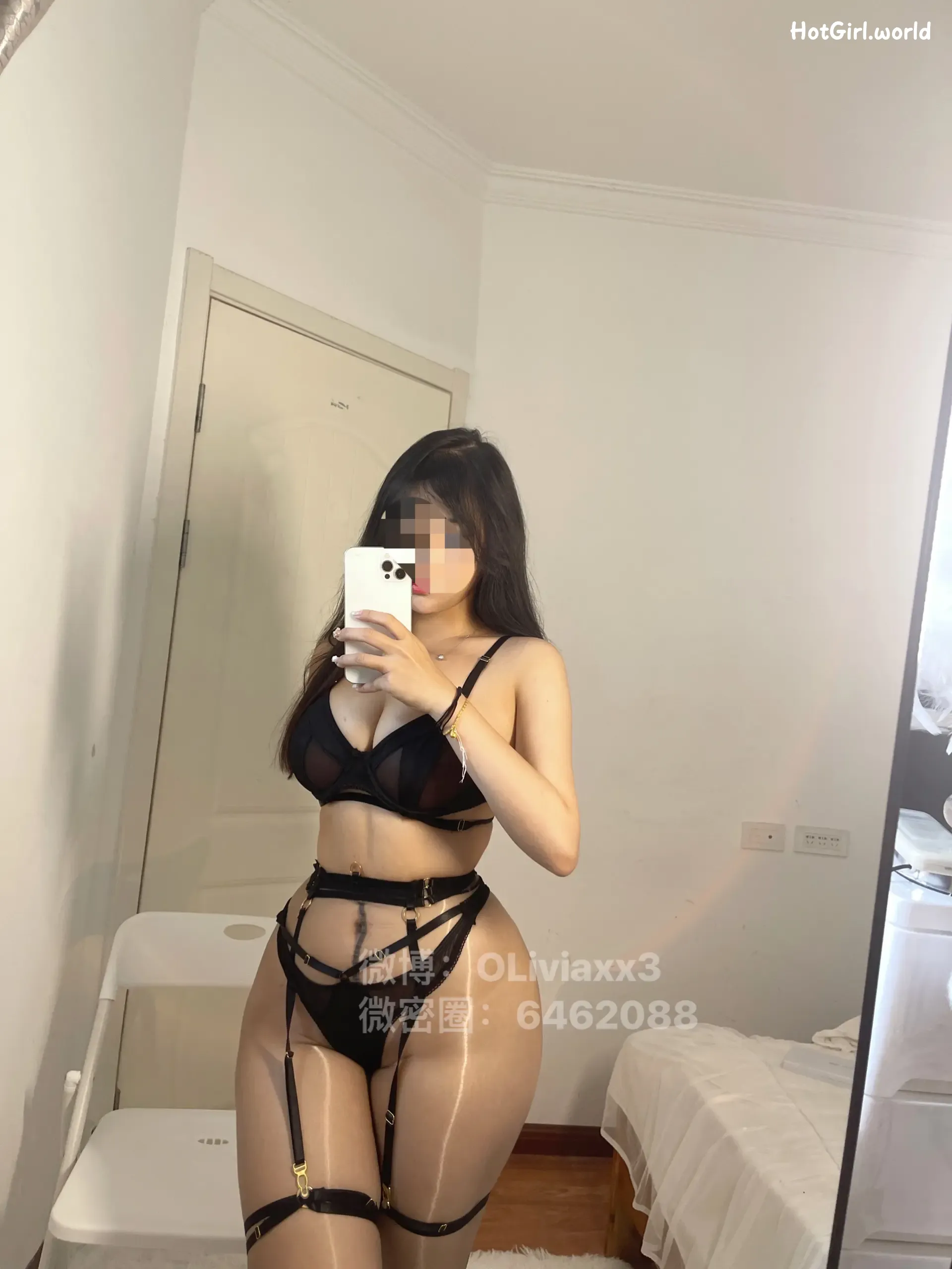 059_hotgirl.world.webp