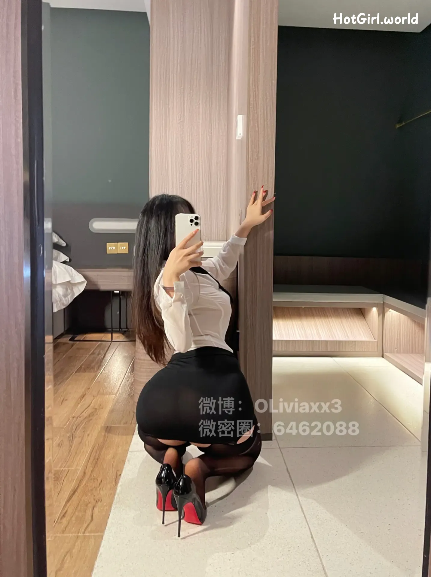 203_hotgirl.world.webp