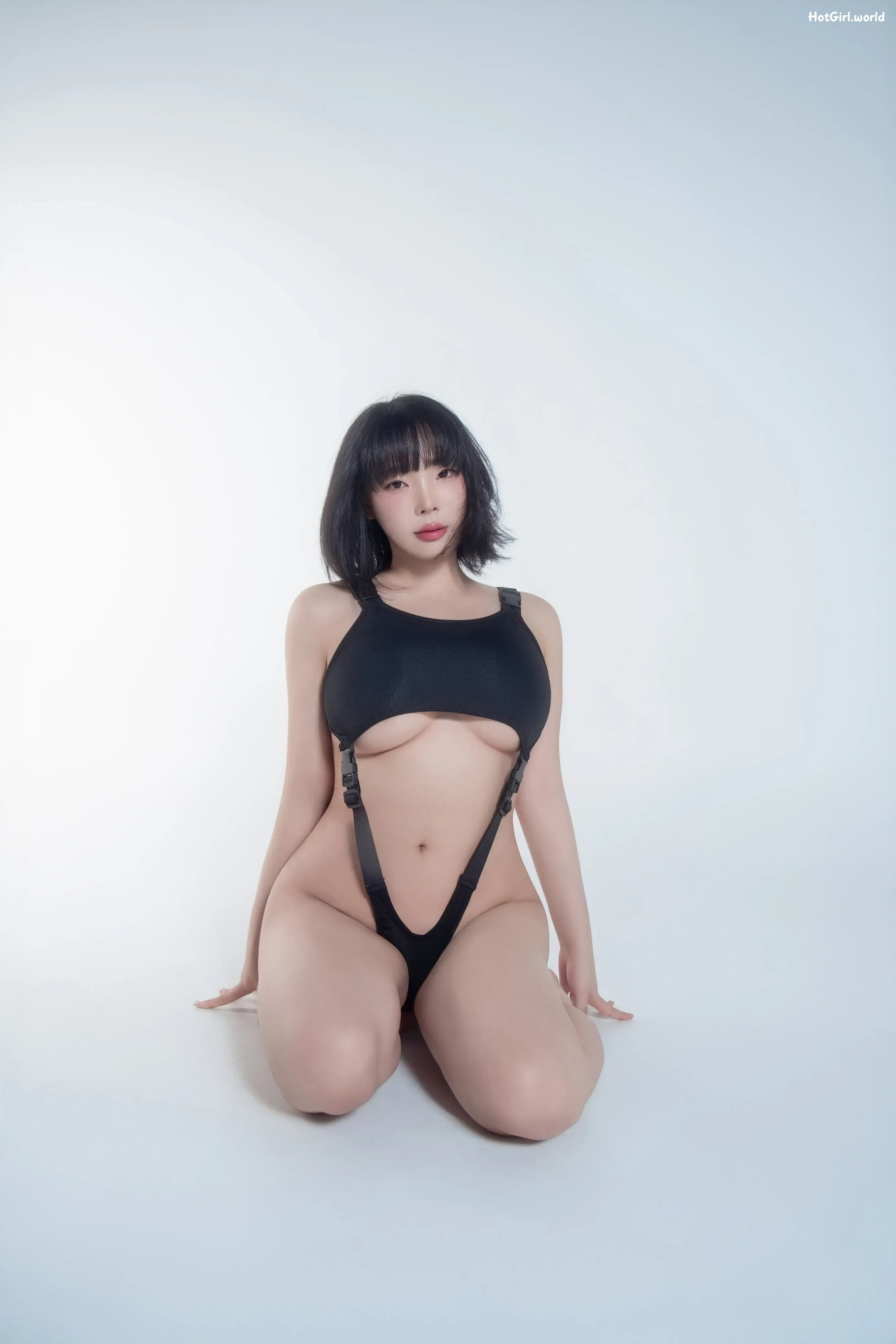 091_hotgirl.world.webp