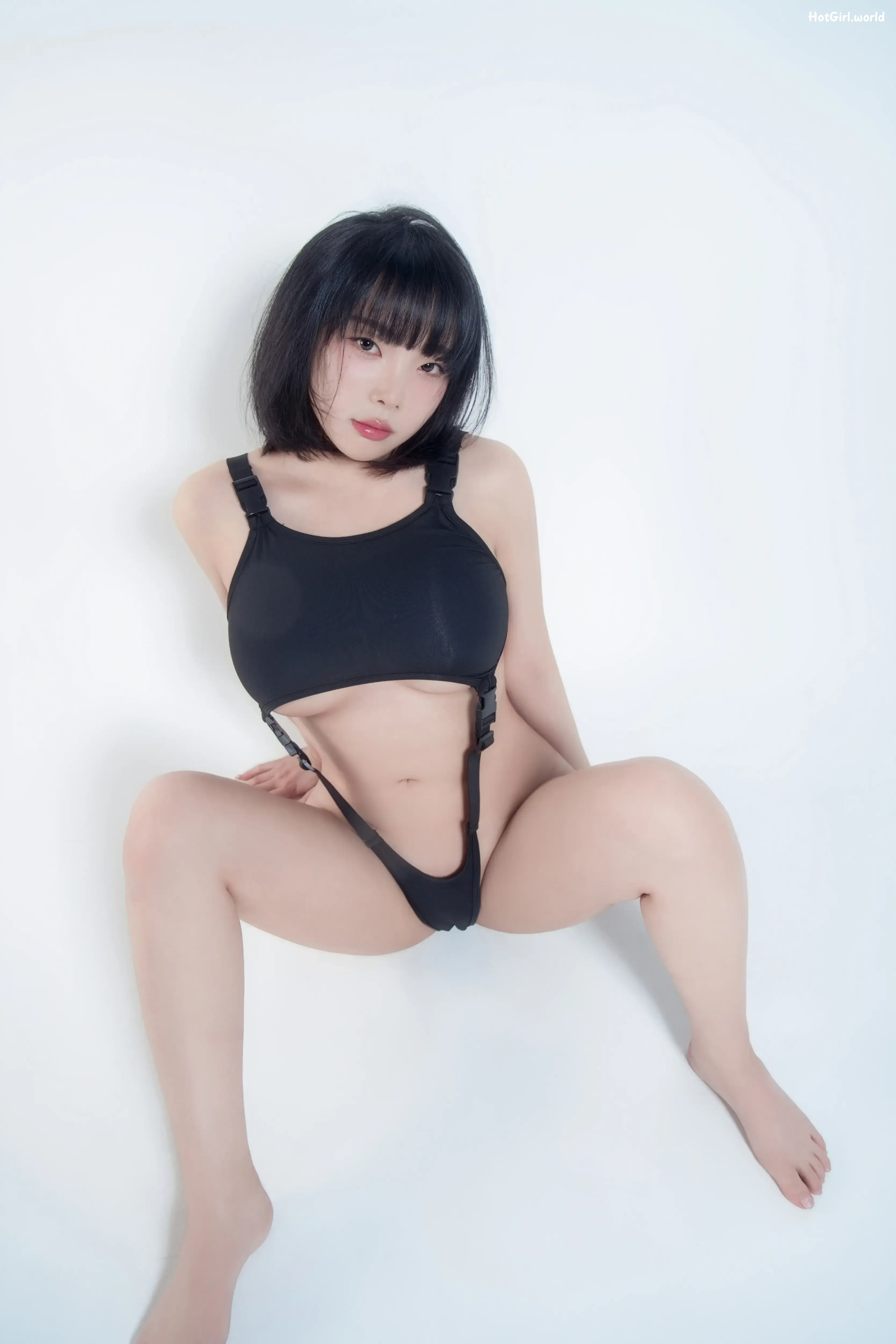 094_hotgirl.world.webp