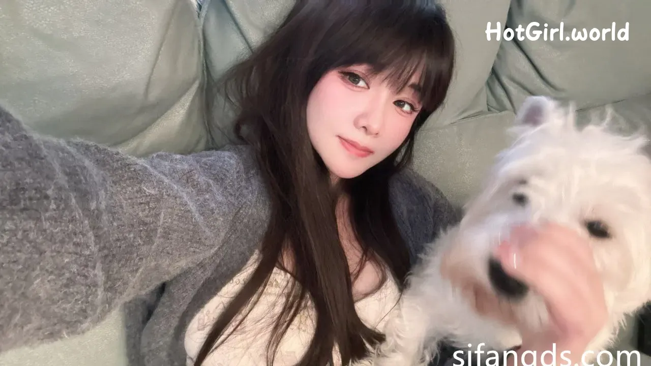 174_hotgirl.world.webp