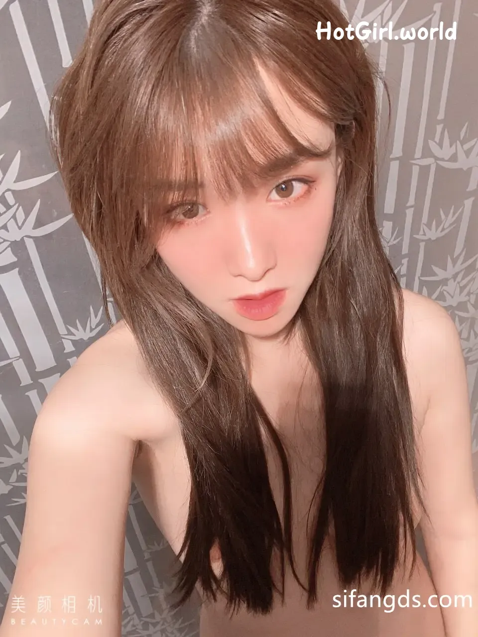 219_hotgirl.world.webp