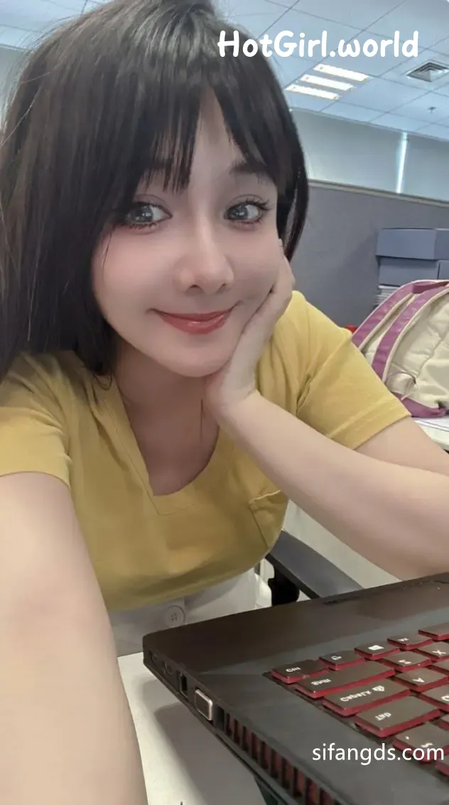 231_hotgirl.world.webp