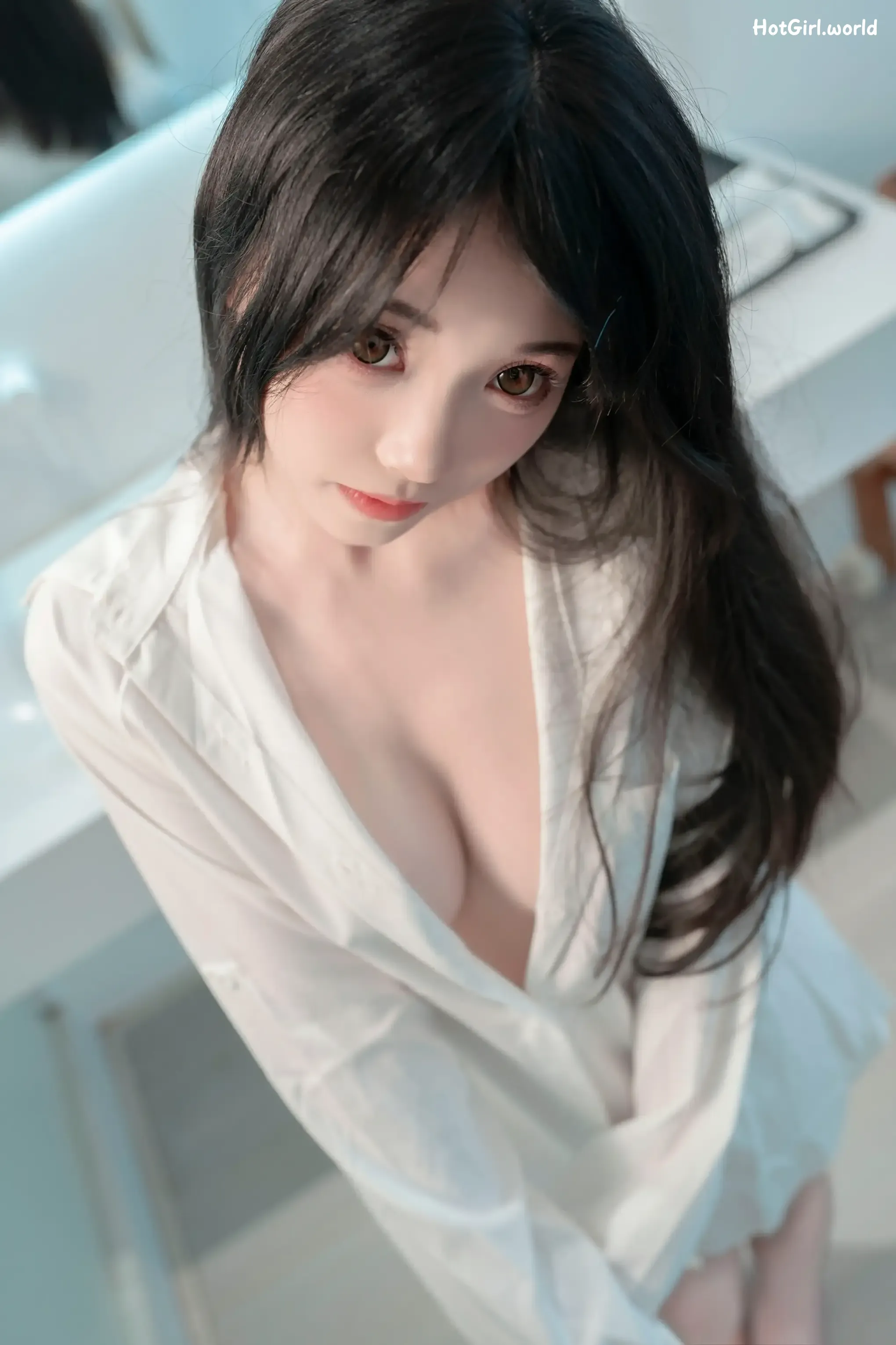 094_hotgirl.world.webp