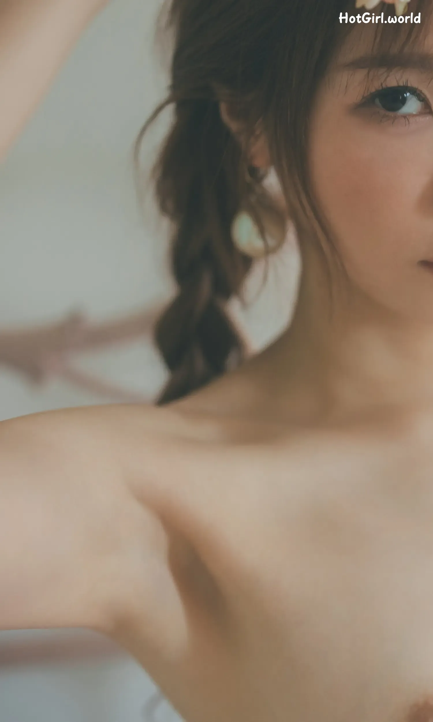 099_hotgirl.world.webp