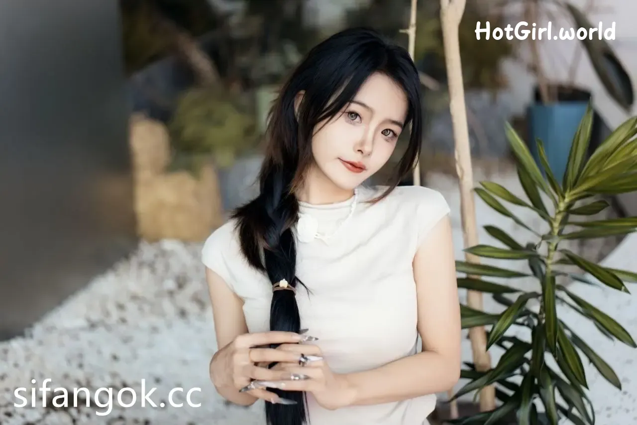 069_hotgirl.world.webp