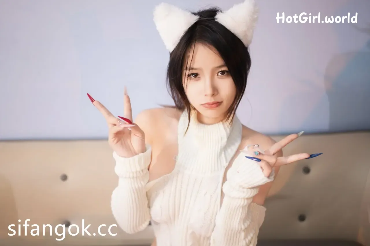 088_hotgirl.world.webp