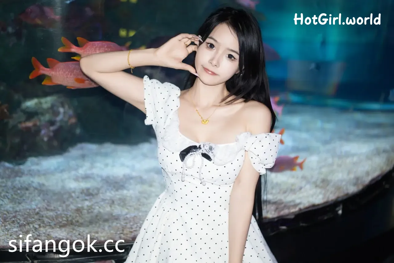 099_hotgirl.world.webp