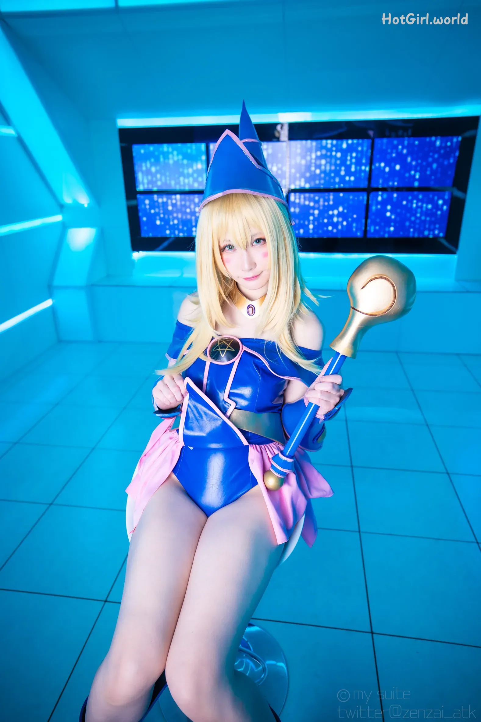 Coser-Atsuki-Magician-of-Sweet-Chaos-hotgirl.world-101.webp