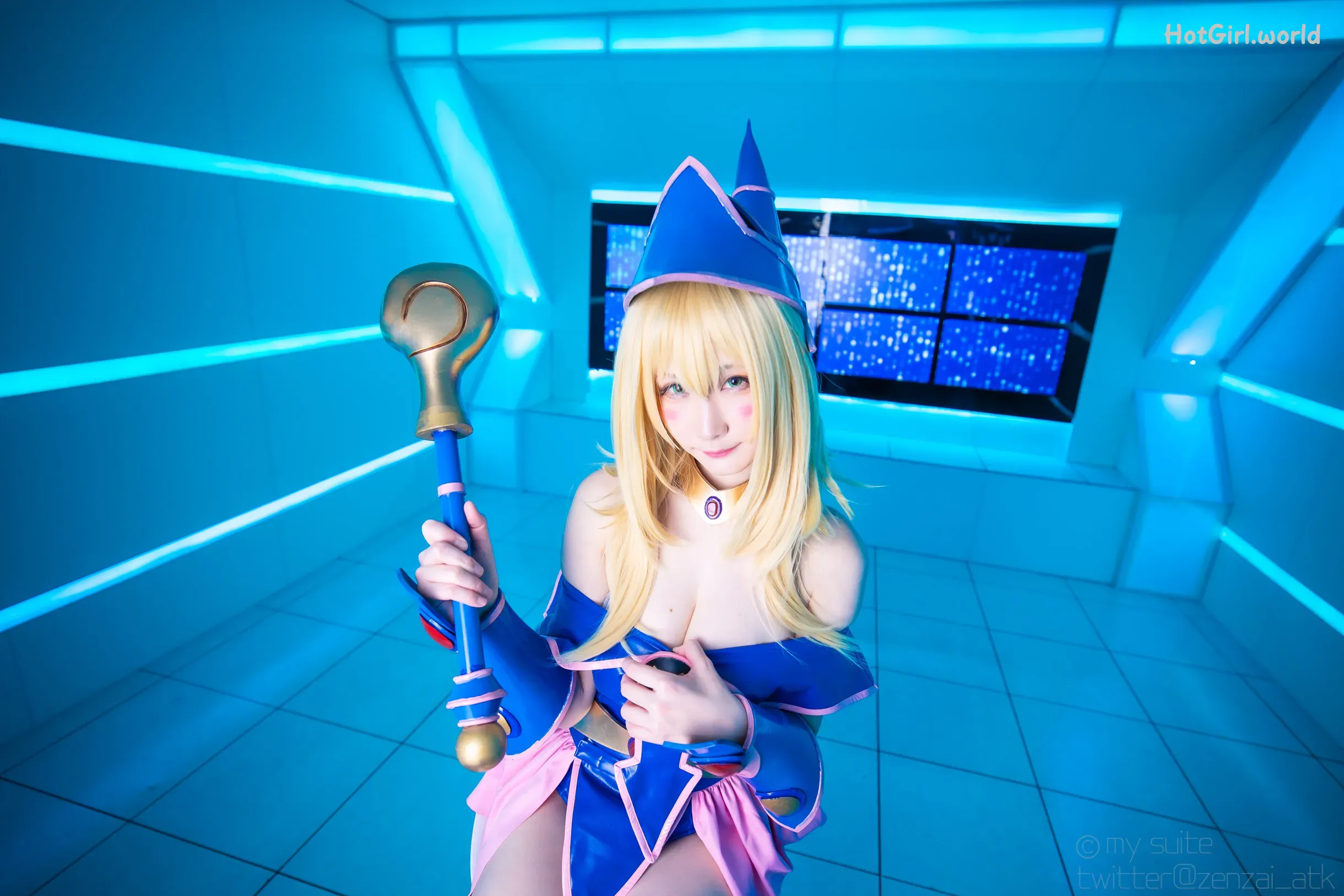 Coser-Atsuki-Magician-of-Sweet-Chaos-hotgirl.world-104.webp