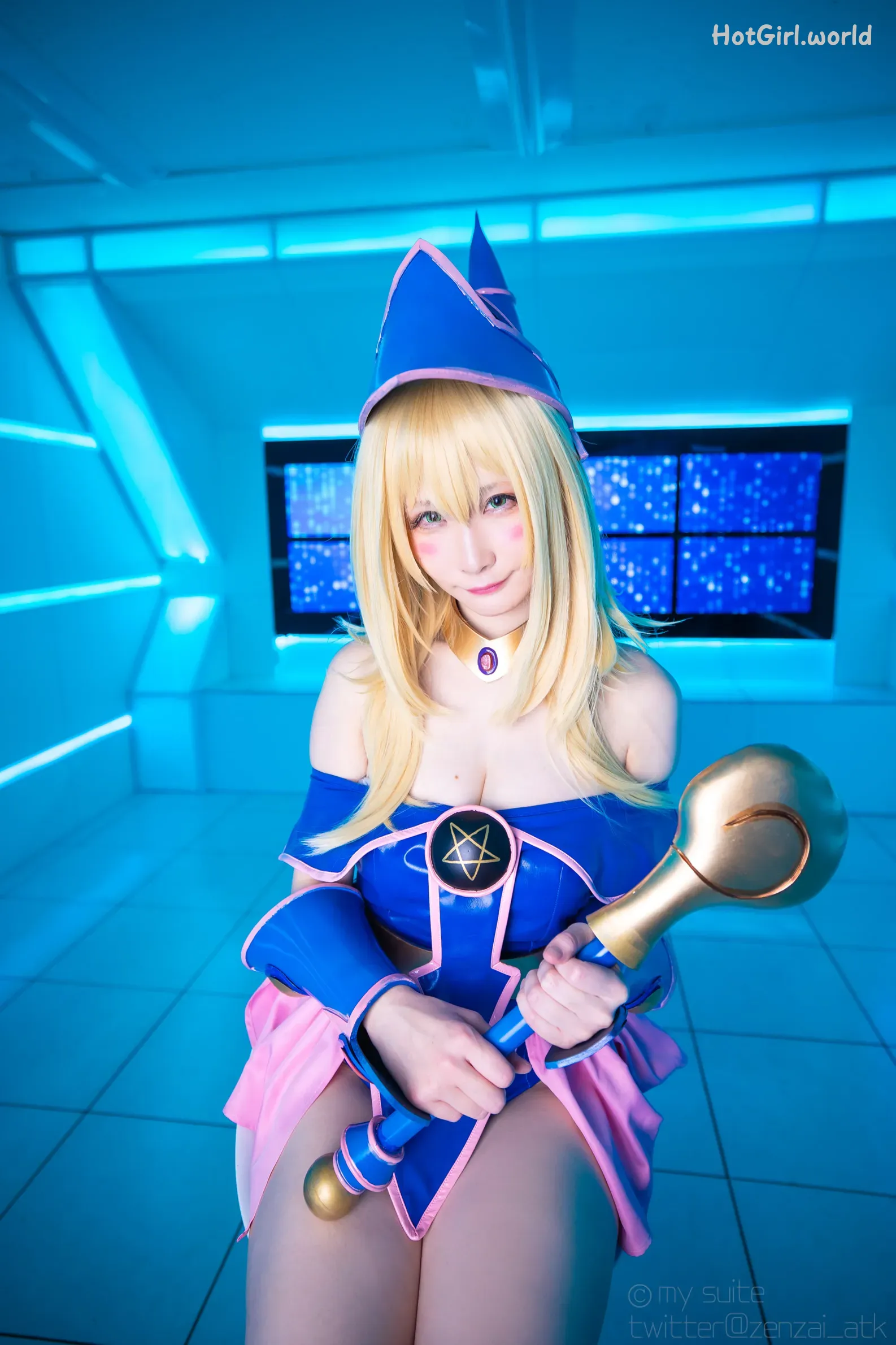 Coser-Atsuki-Magician-of-Sweet-Chaos-hotgirl.world-105.webp