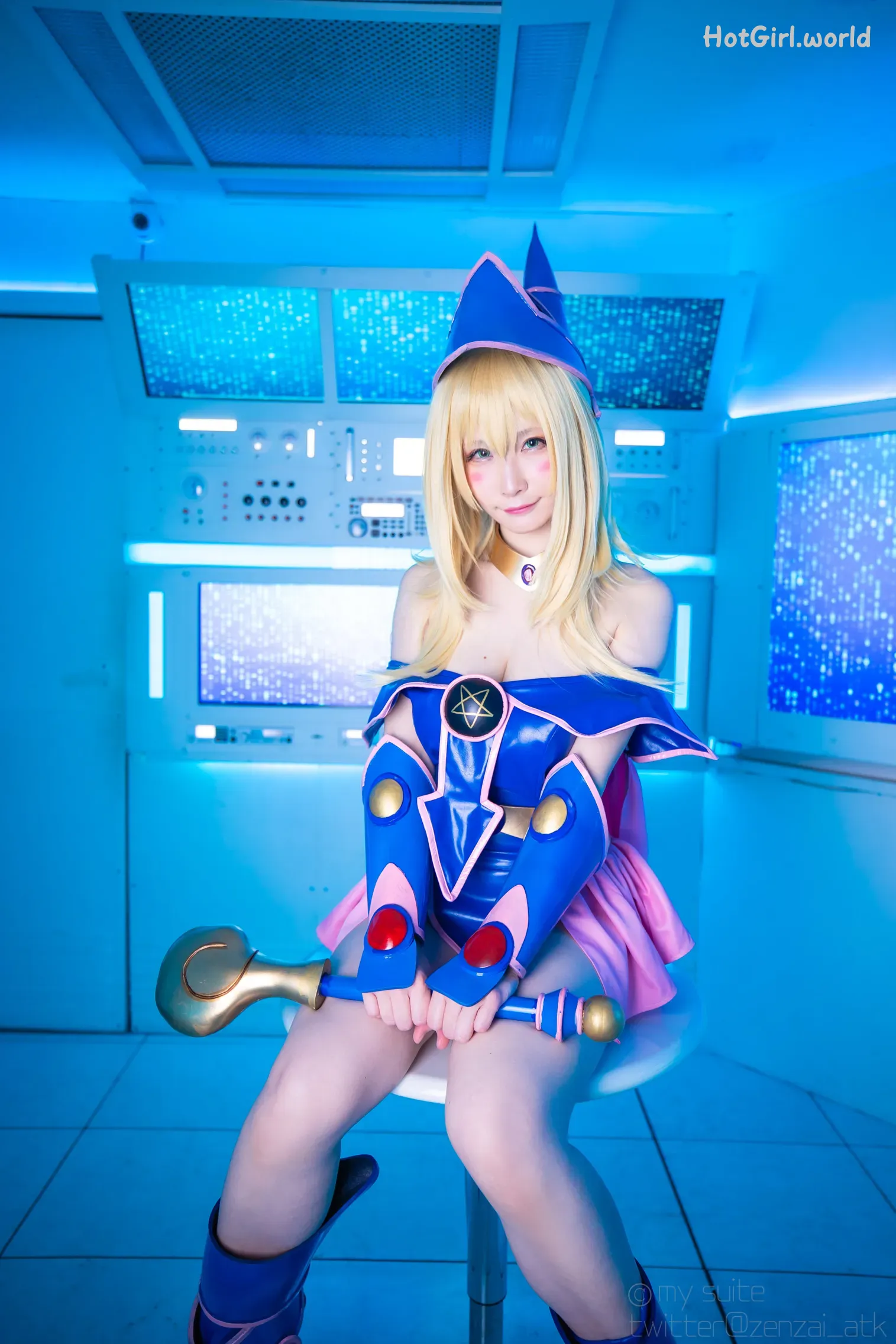Coser-Atsuki-Magician-of-Sweet-Chaos-hotgirl.world-120.webp
