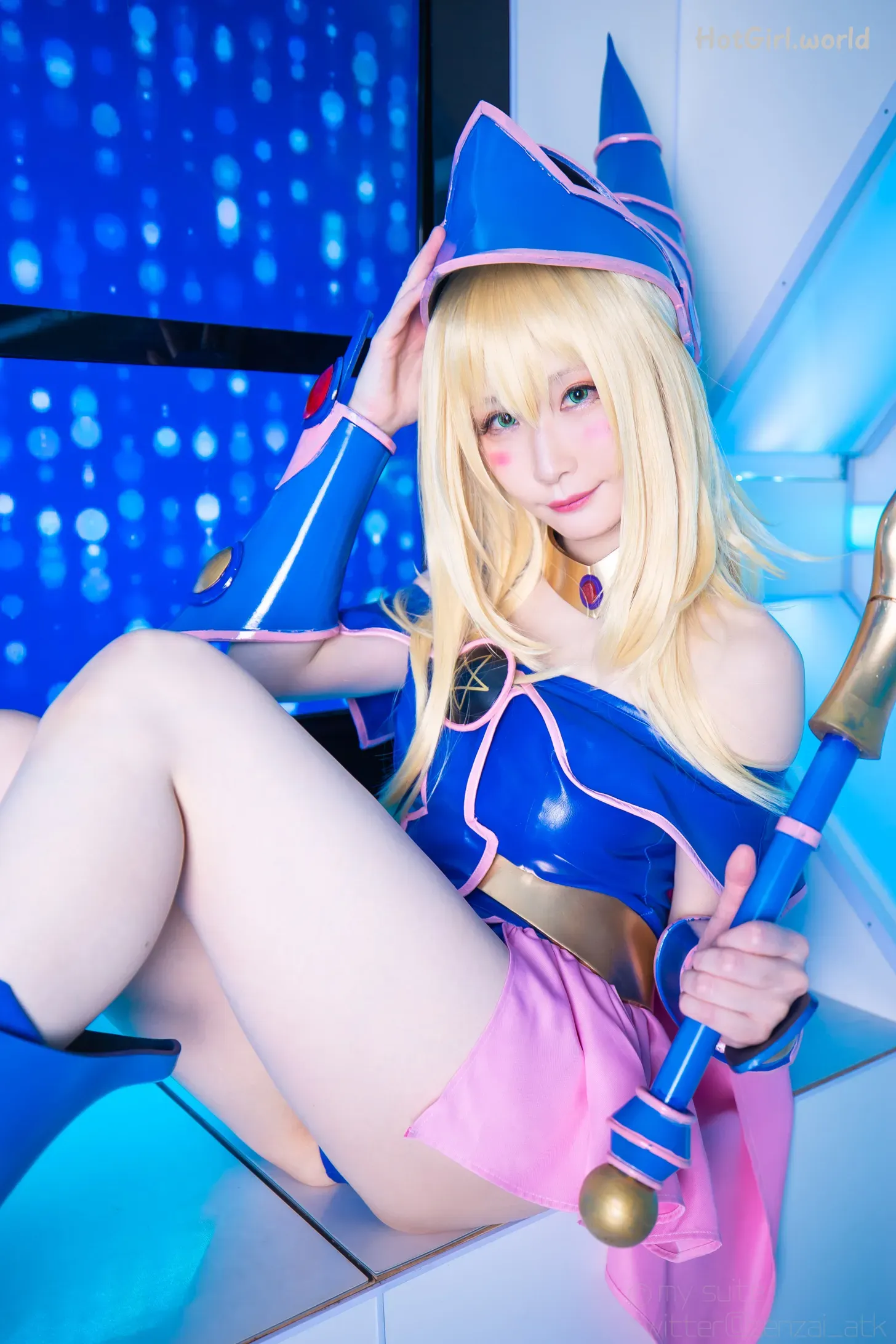 Coser-Atsuki-Magician-of-Sweet-Chaos-hotgirl.world-160.webp