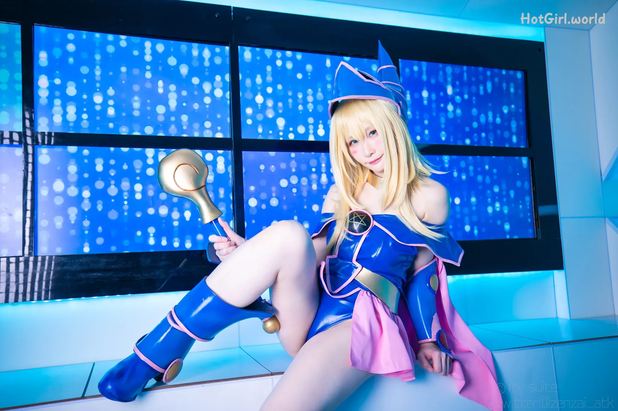 Coser-Atsuki-Magician-of-Sweet-Chaos-hotgirl.world-170.webp