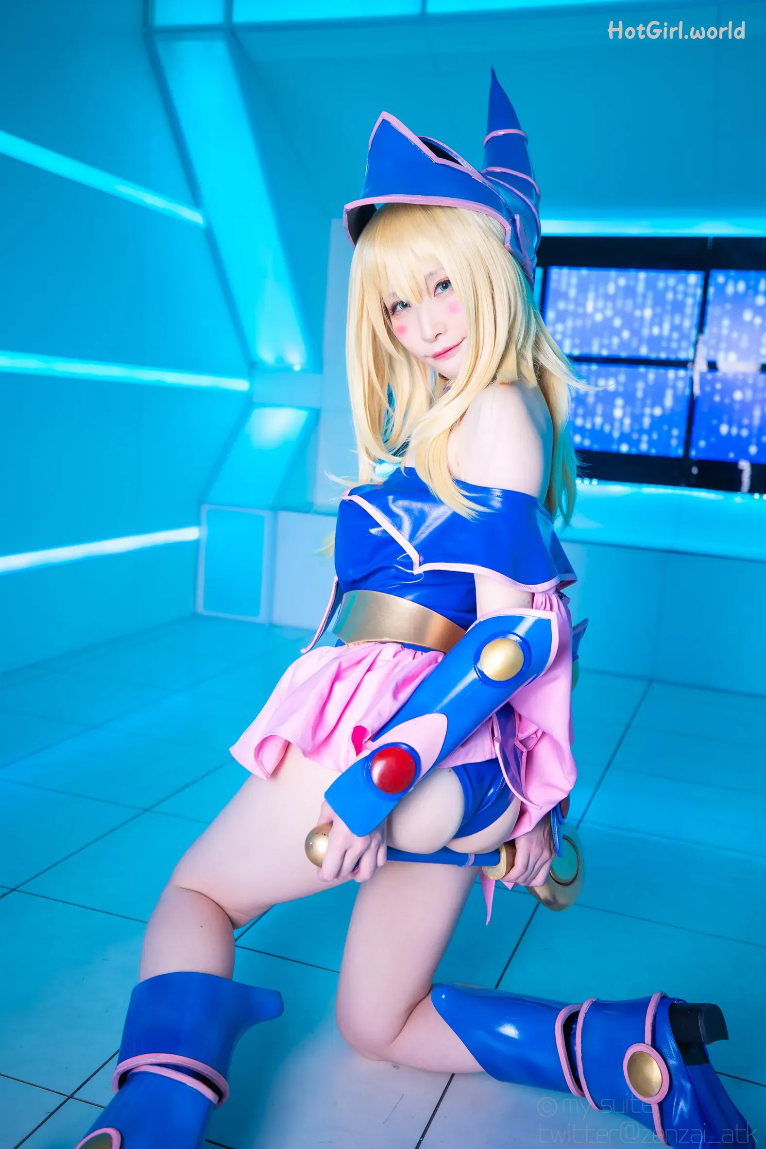 Coser-Atsuki-Magician-of-Sweet-Chaos-hotgirl.world-201.webp