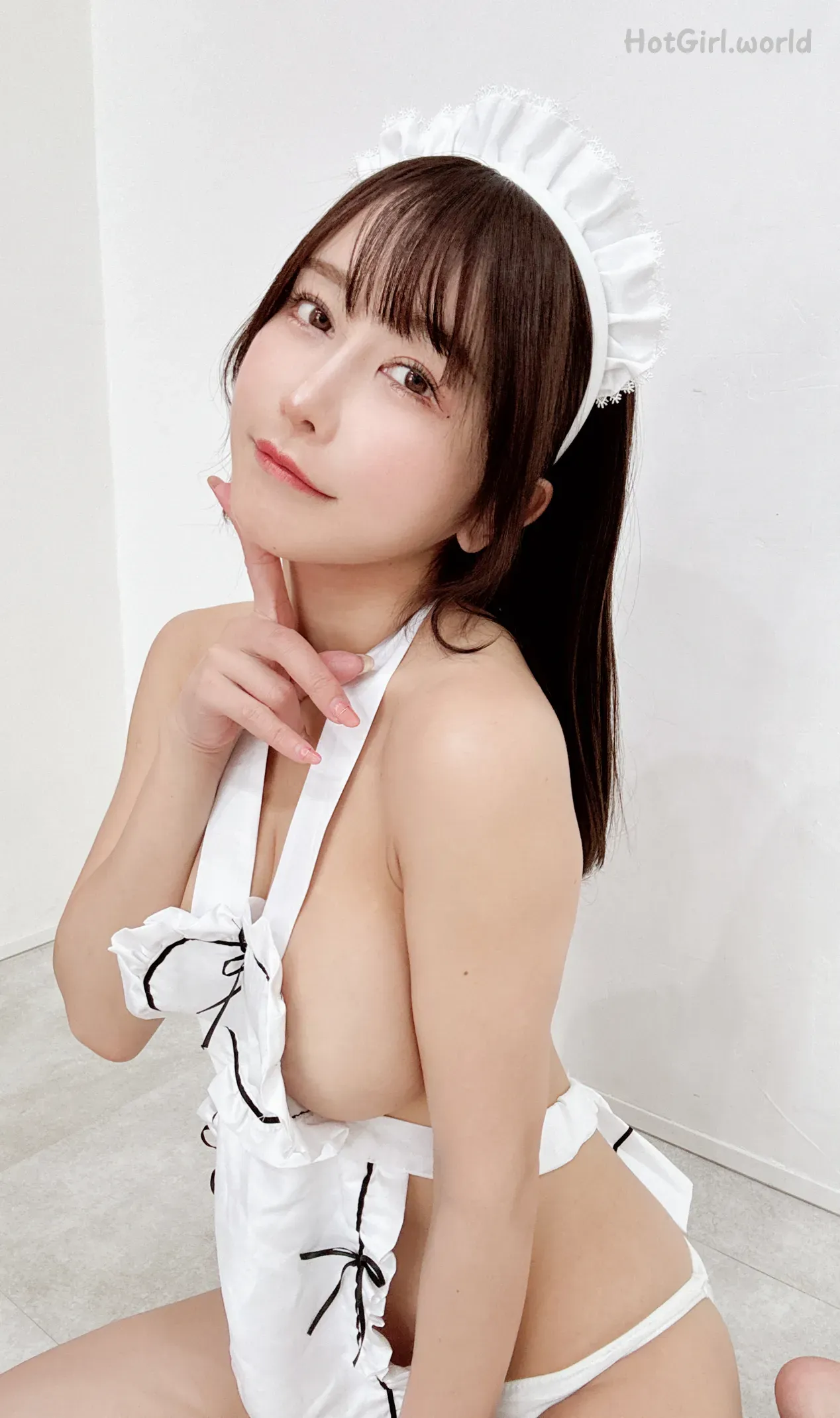 Coser-193iKkyu3-Fantia-202405-hotgirl.world-199_hotgirl.world_hotgirl.world.webp