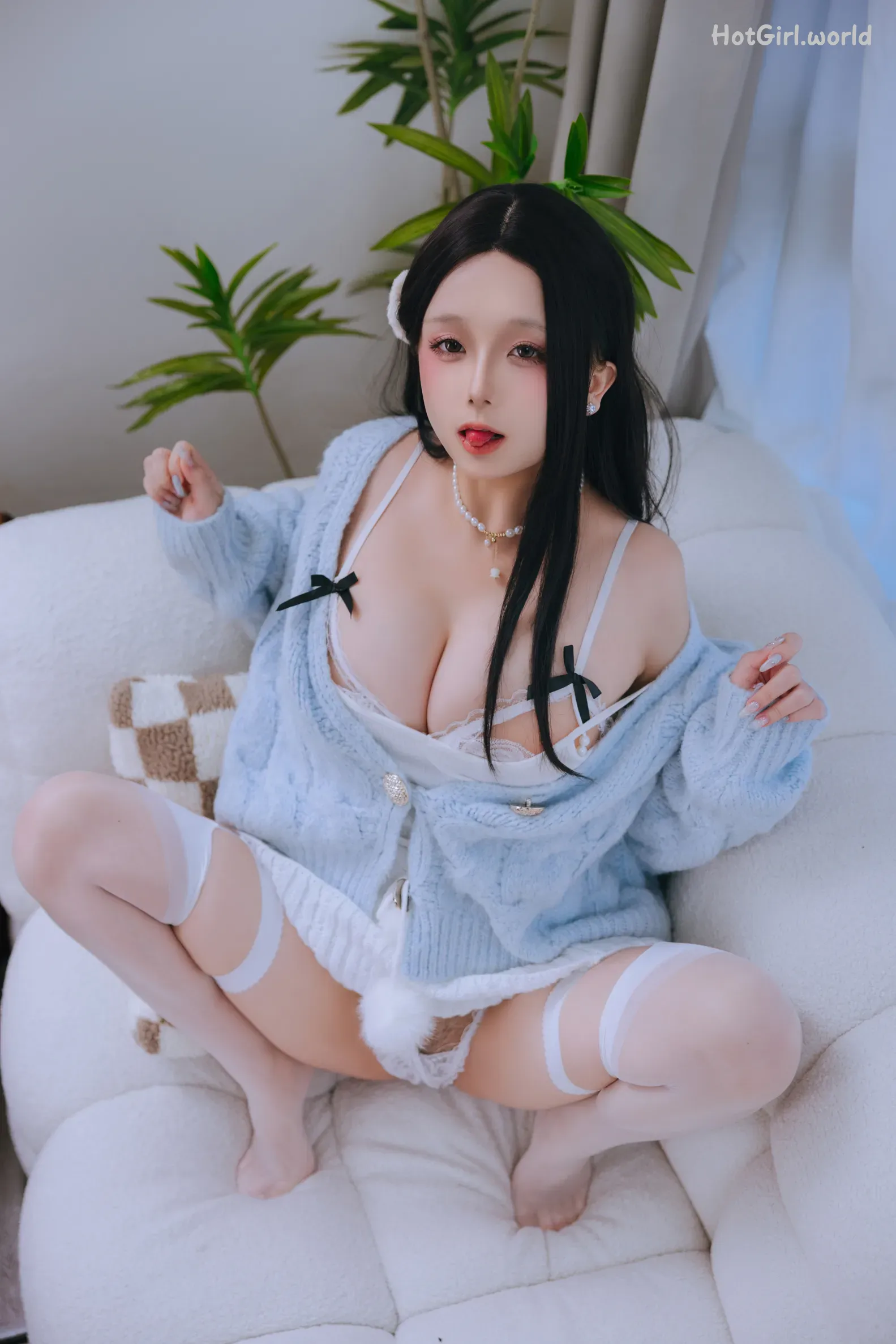Coser-Ri-nai-jiao-hotgirl.world-099_hotgirl.world_hotgirl.world.webp