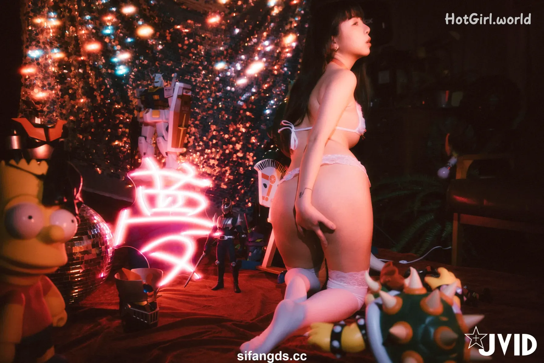 JVID-Yue-tai-ni-Tiny-hotgirl.world-108.webp