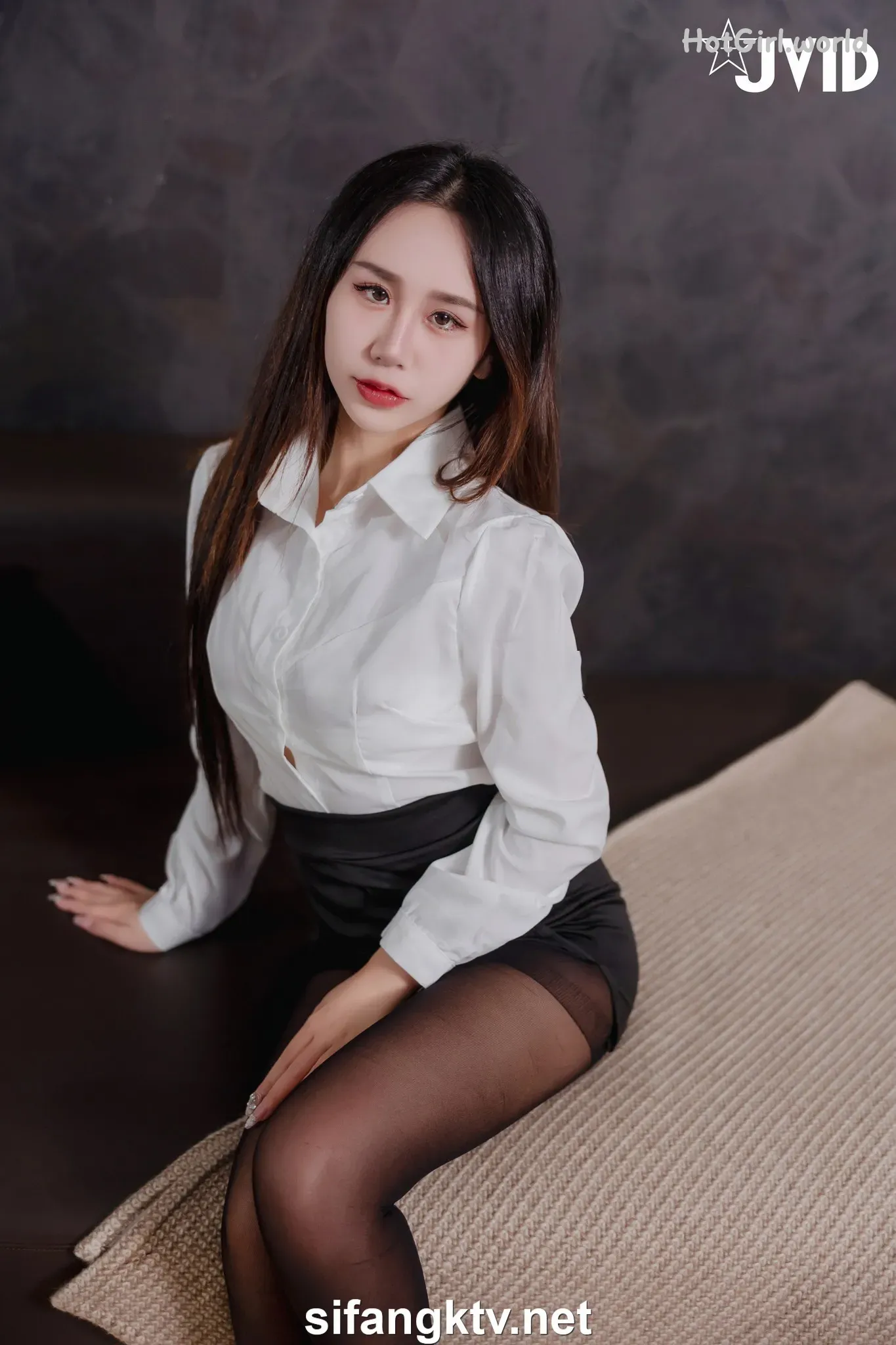 JVID-Ying-mu-qing-zi-hotgirl.world-047.webp