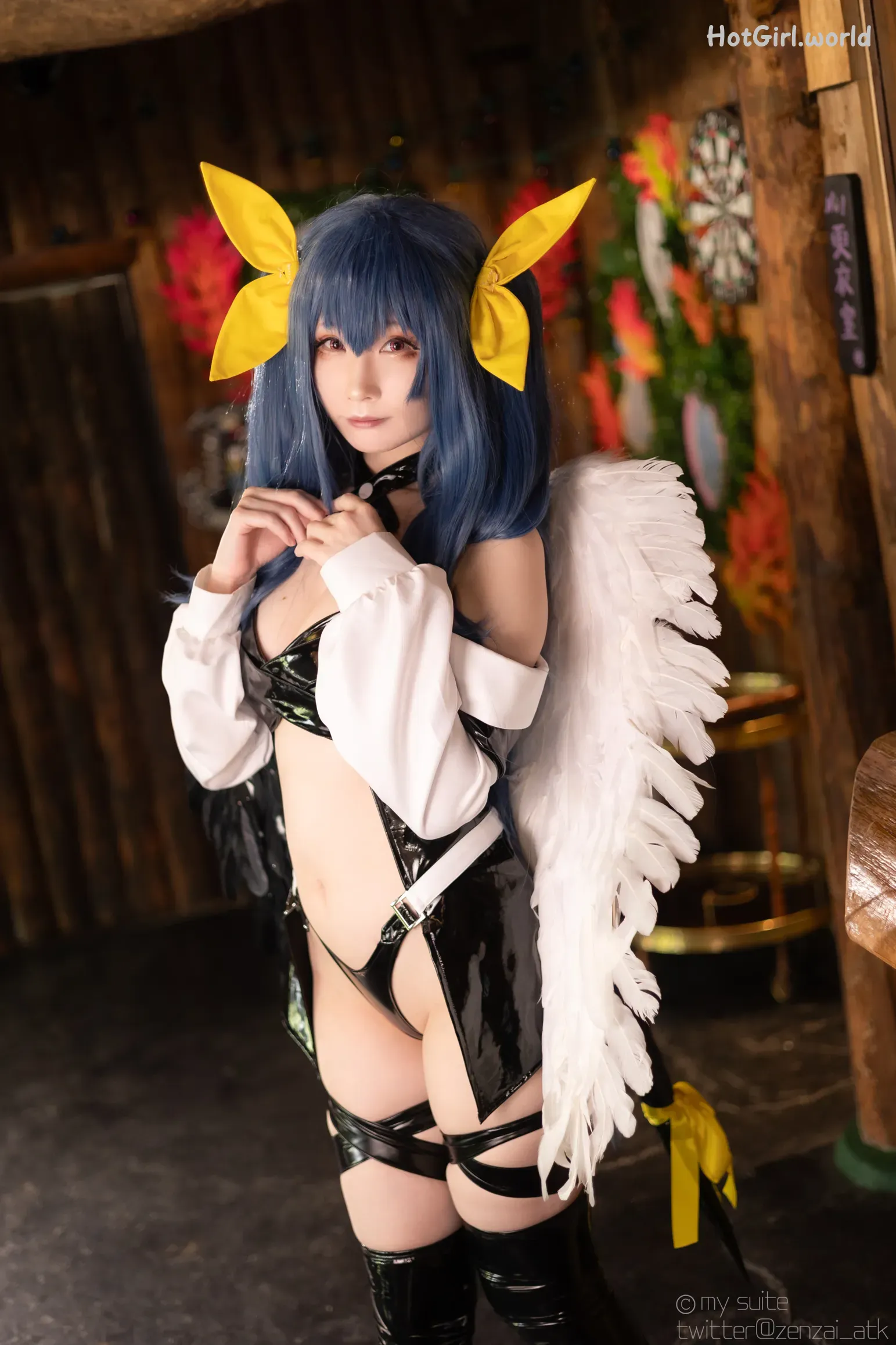 Coser-Atsuki-SUITE-DECEMBER-hotgirl.world-091.webp