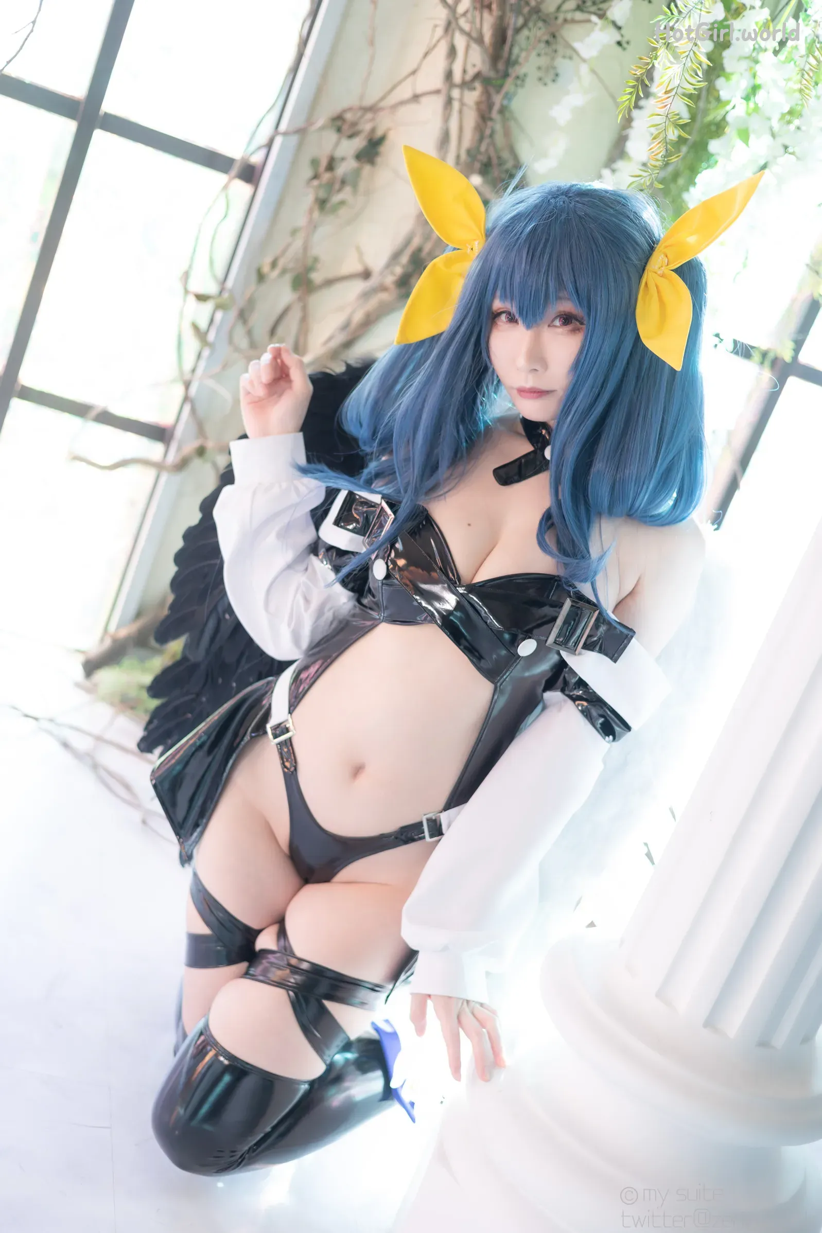 Coser-Atsuki-SUITE-DECEMBER-hotgirl.world-130.webp
