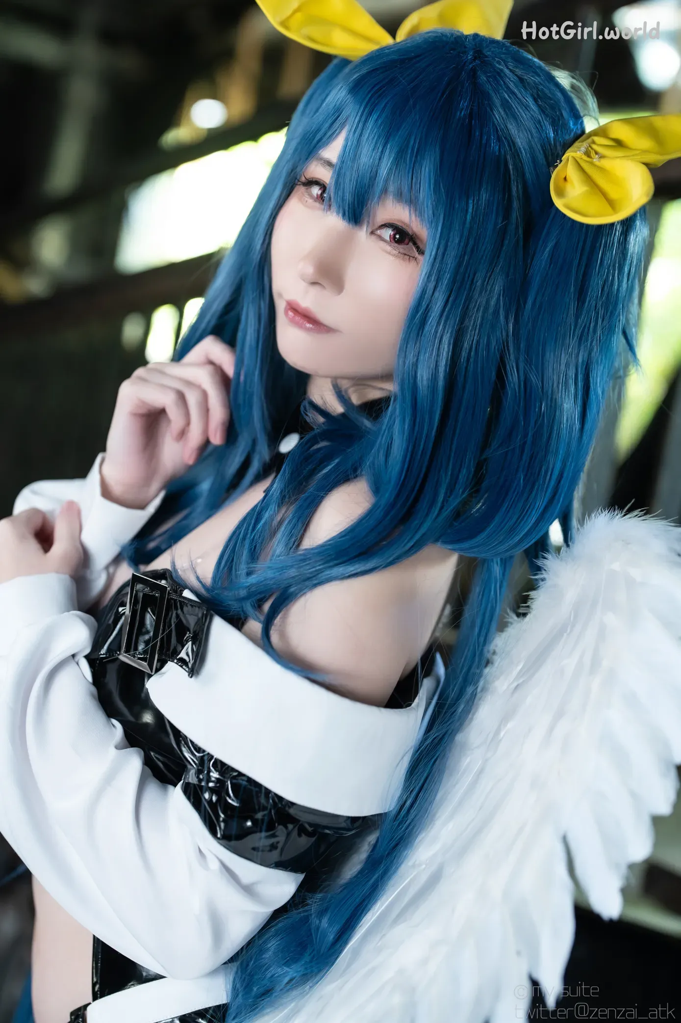 Coser-Atsuki-SUITE-DECEMBER-hotgirl.world-165.webp