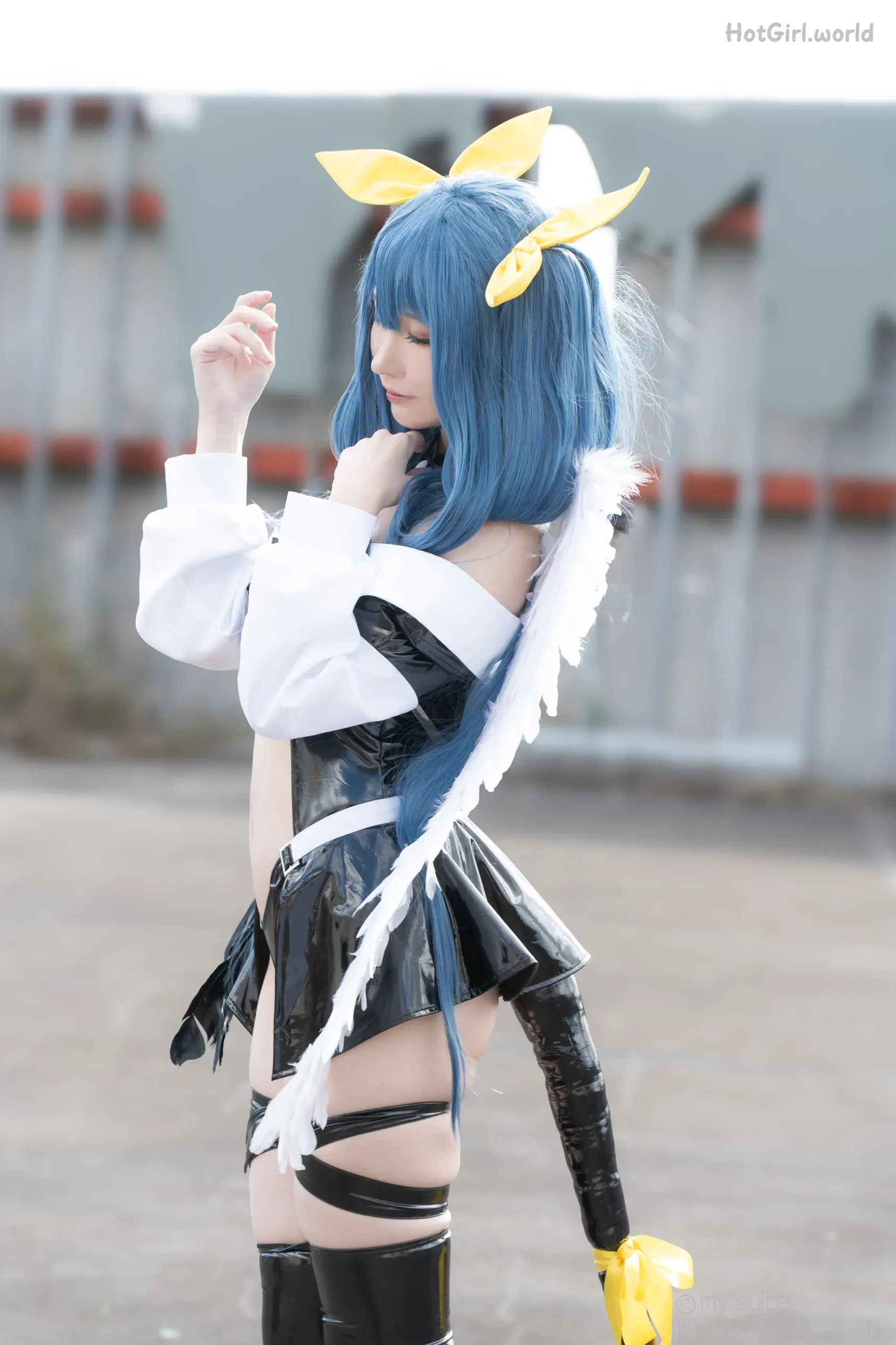 Coser-Atsuki-SUITE-DECEMBER-hotgirl.world-231.webp
