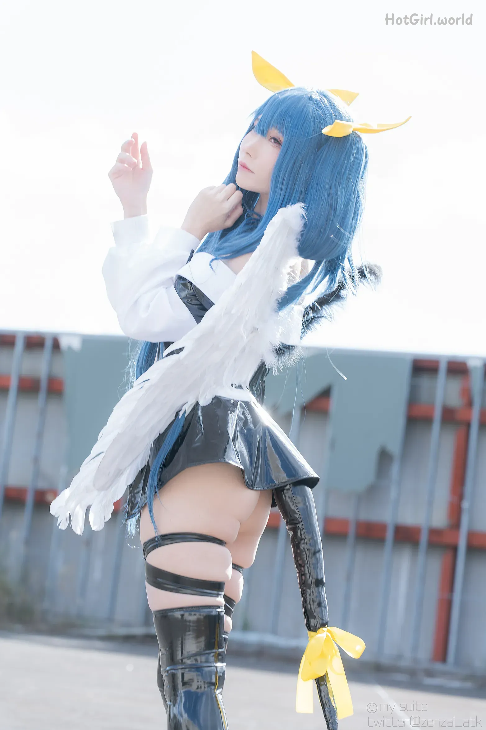 Coser-Atsuki-SUITE-DECEMBER-hotgirl.world-236.webp