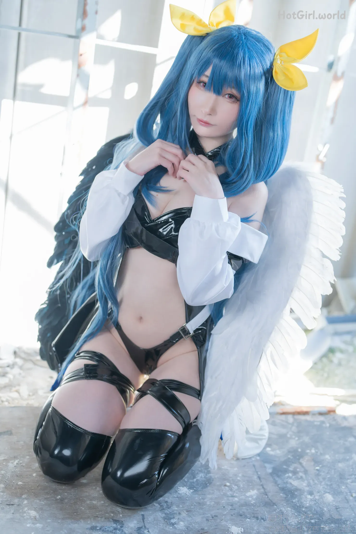 Coser-Atsuki-SUITE-DECEMBER-hotgirl.world-263.webp
