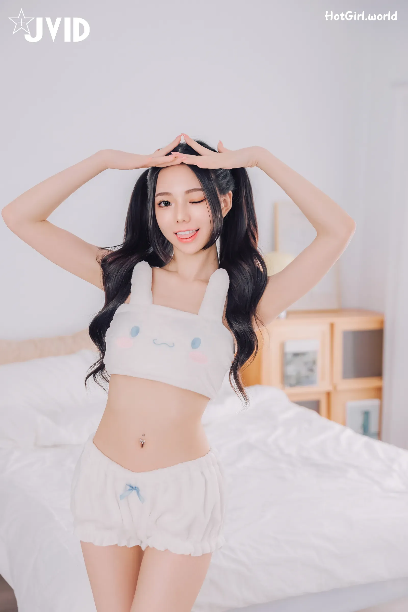 JVID-Tai-ni-and-Jiu-jiu-Jiu-jiuAITinyE-hotgirl.world-056.webp