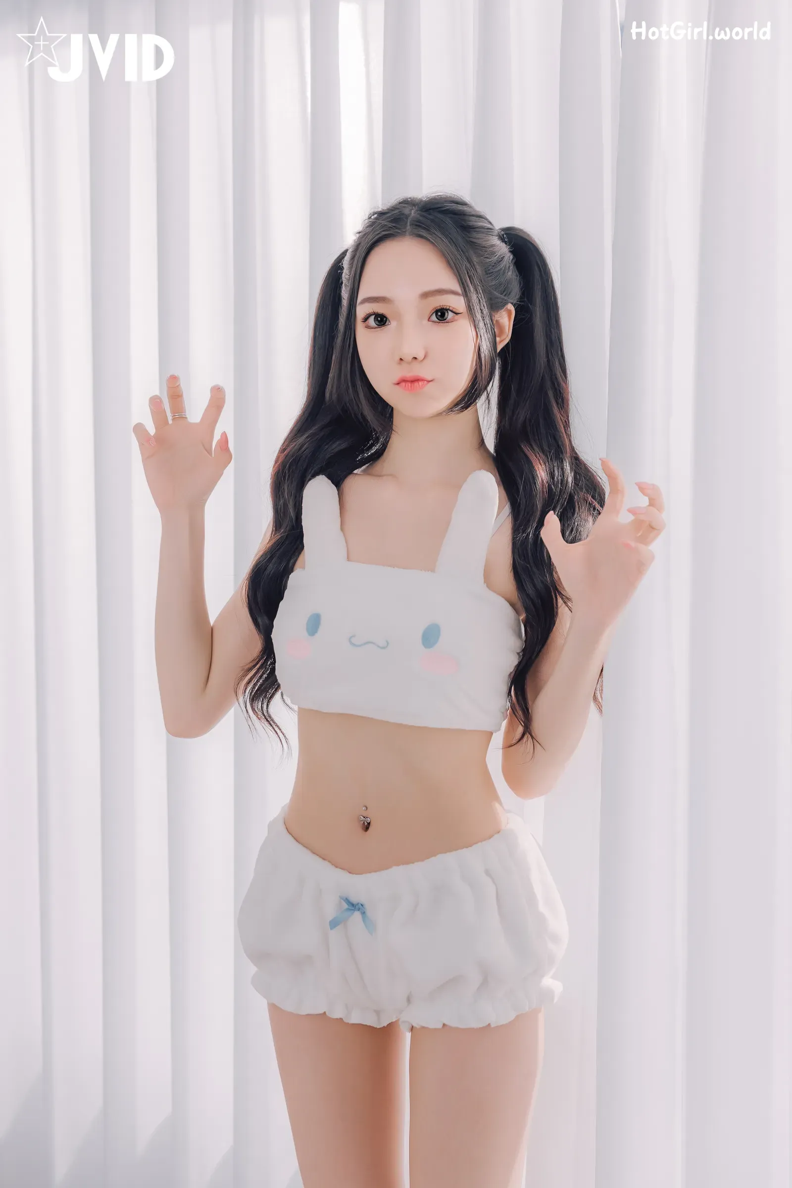 JVID-Tai-ni-and-Jiu-jiu-Jiu-jiuAITinyE-hotgirl.world-088.webp